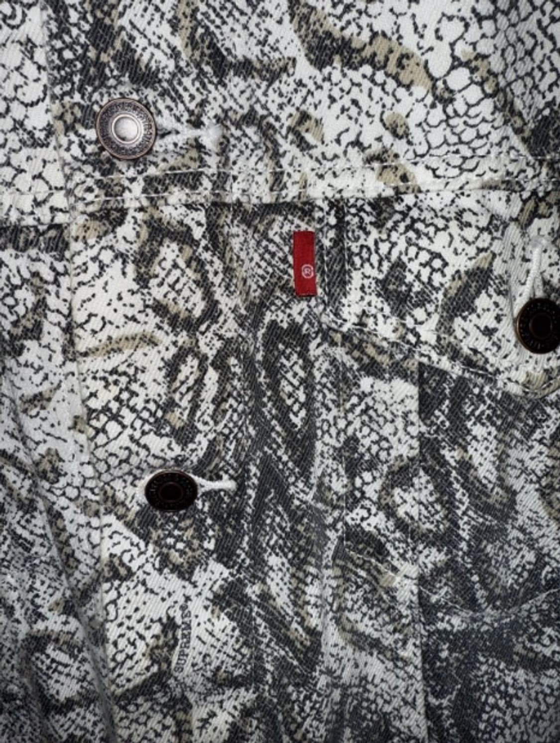 슈프림X리바이스 슈프림 콜라보 파이톤 자켓 M 상품이미지3