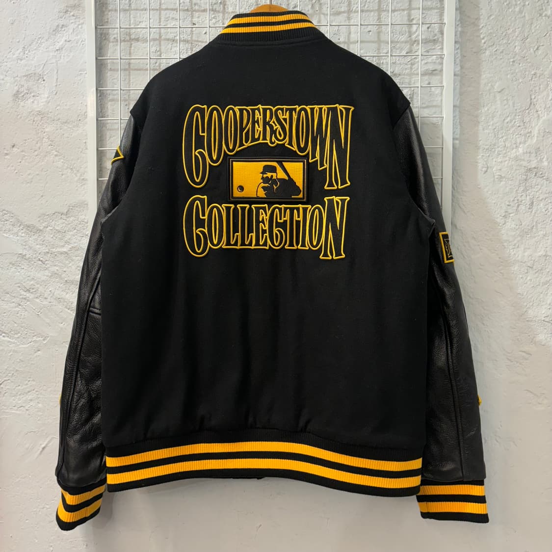 뉴에라 쿠퍼스 타운 컬랙션 블랙 레더 울 바시티 자켓 L 상품이미지2