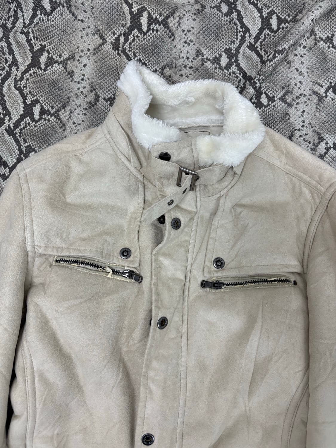 [ROUSHATTE]VKEI White Fur Trimming NeckB 상품이미지6