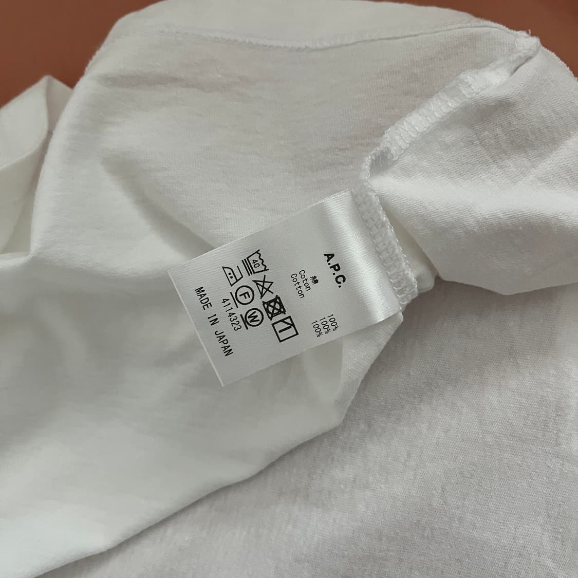 아페쎄 일본한정 로고 자수 반팔티 상품이미지5