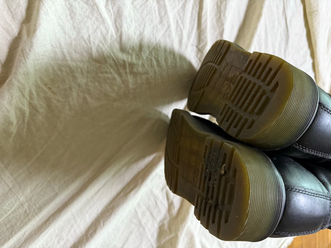 닥터마틴 1460 8홀 에이징 부츠 상품이미지3