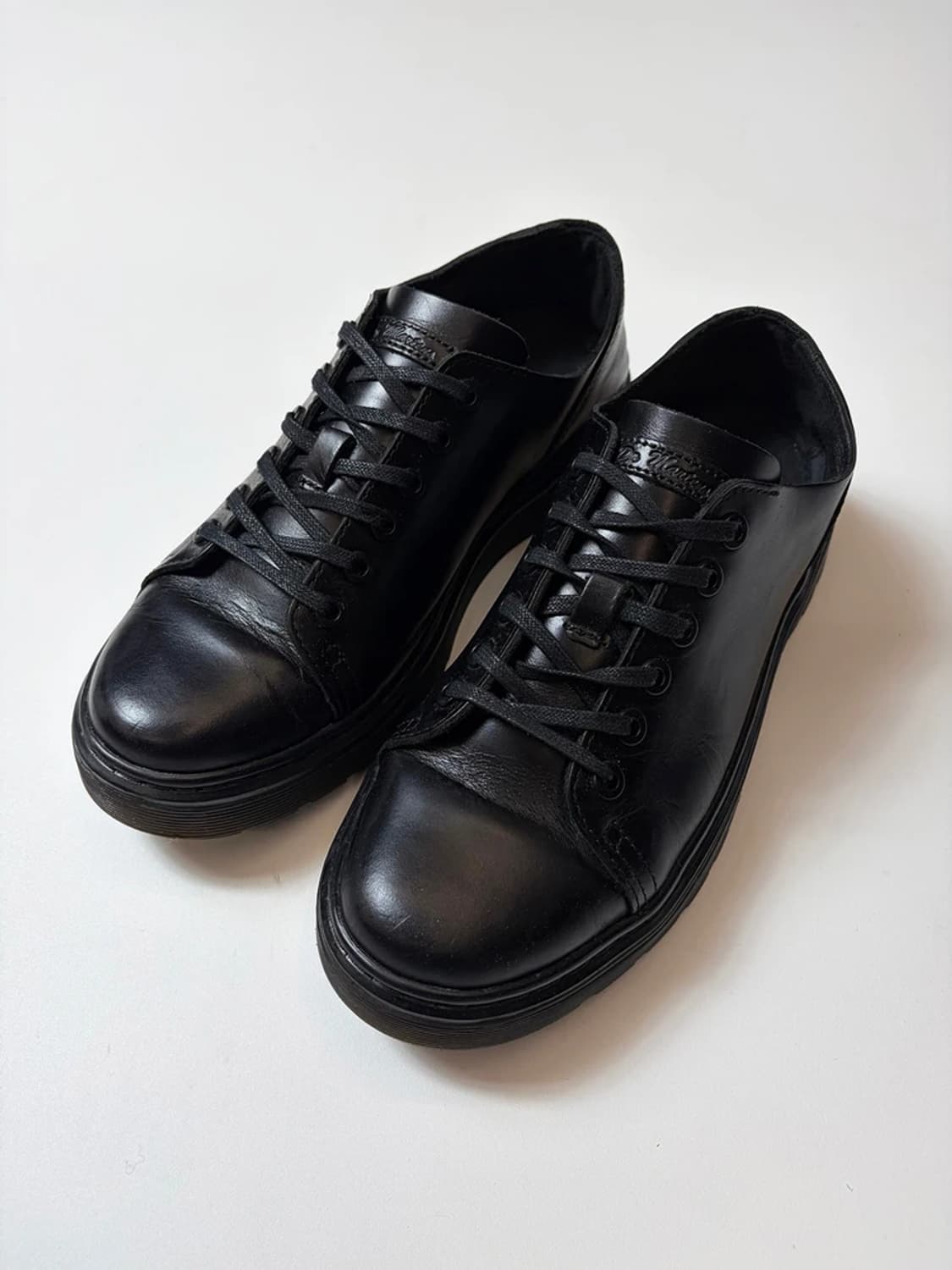 닥터마틴 17AW 단테 6홀 스니커즈 Q1453 상품이미지2