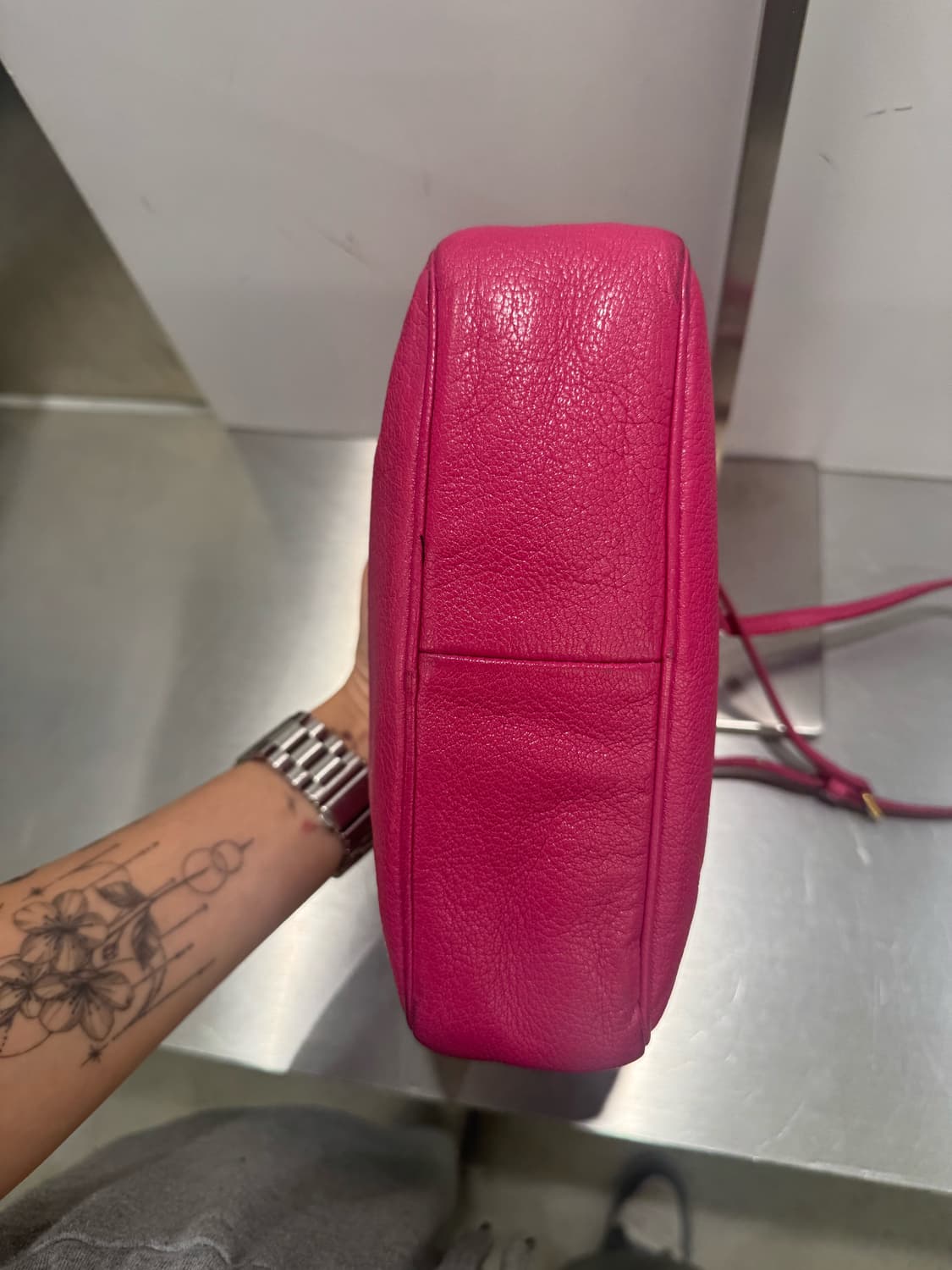 미우미우 가죽백 상품이미지3