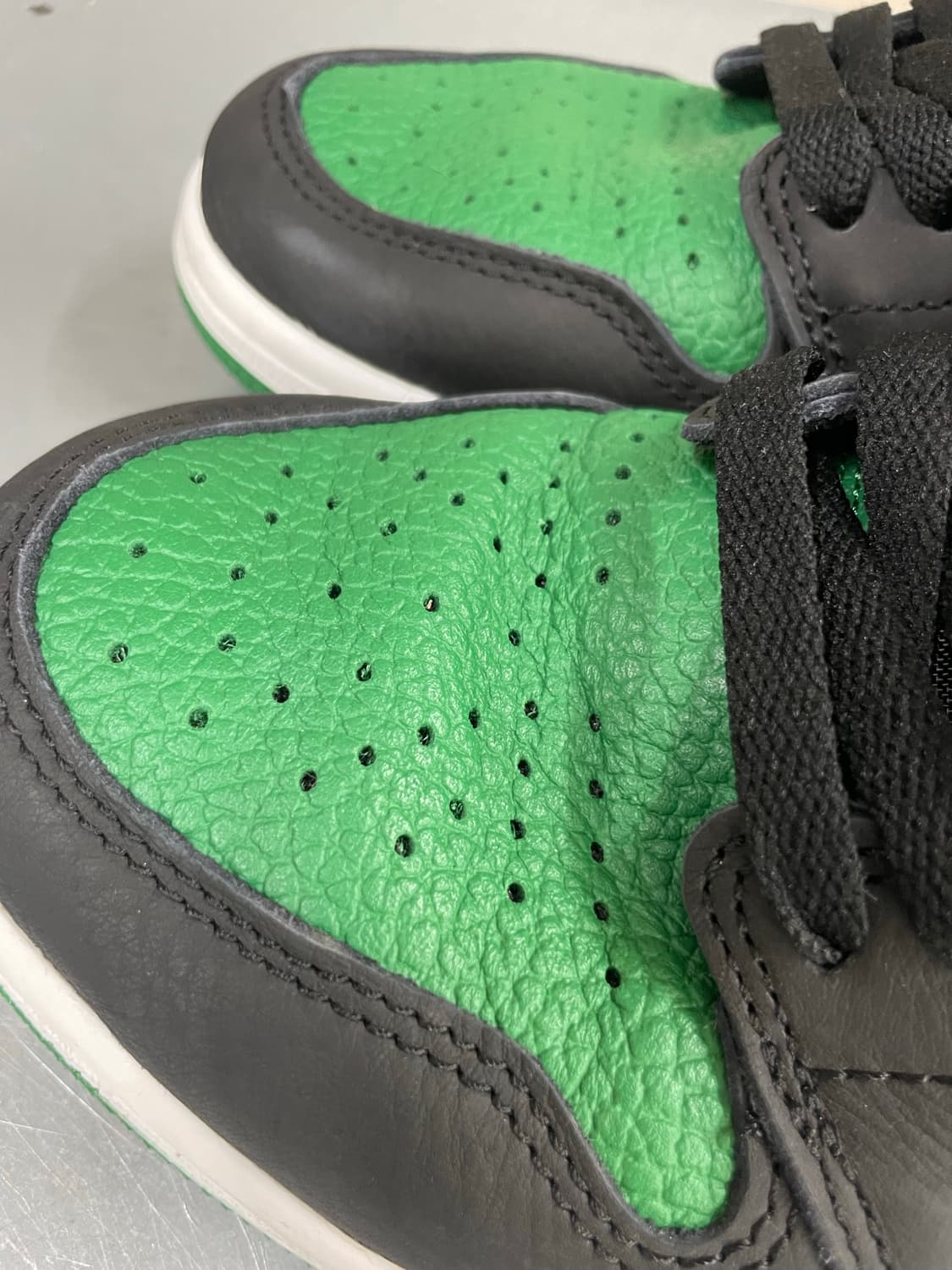 나이키 에어 조던 1 260 상품이미지6