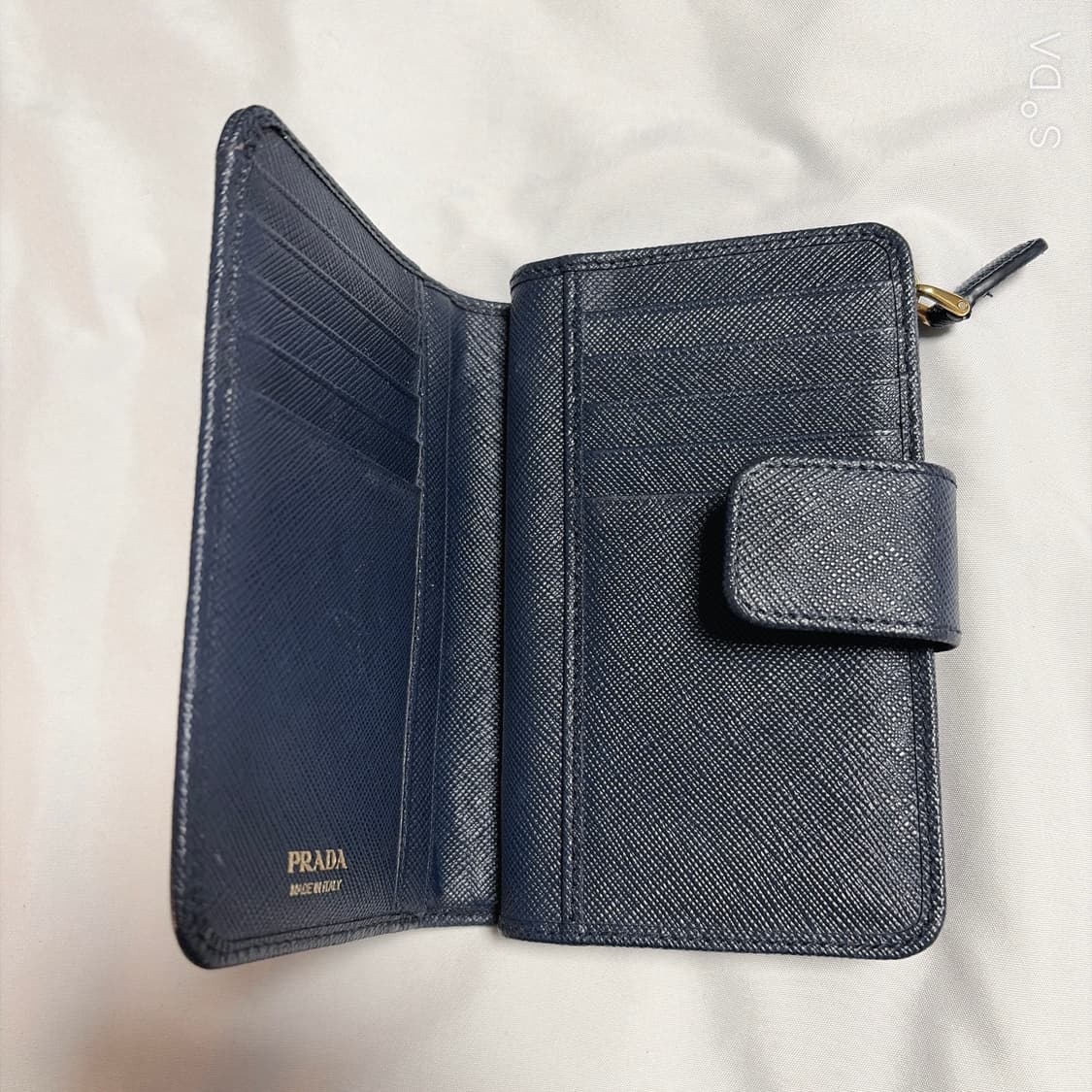 프라다 사피아노 블랙 반지갑 상품이미지3