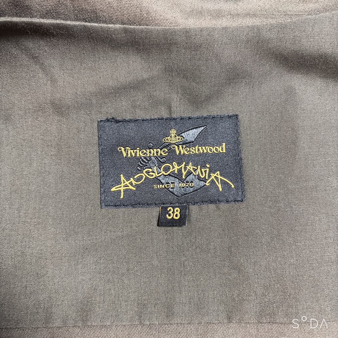 비비안웨스트우드 후드 자켓 브라운 상품이미지6