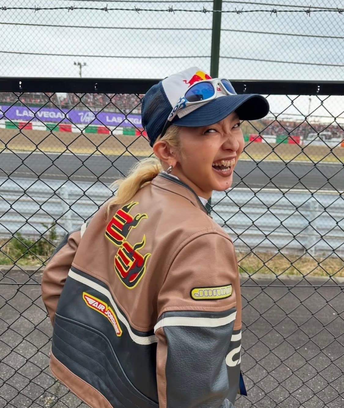 오클리 MUZM 스트레이트 자켓 99 실버플레임 상품이미지1