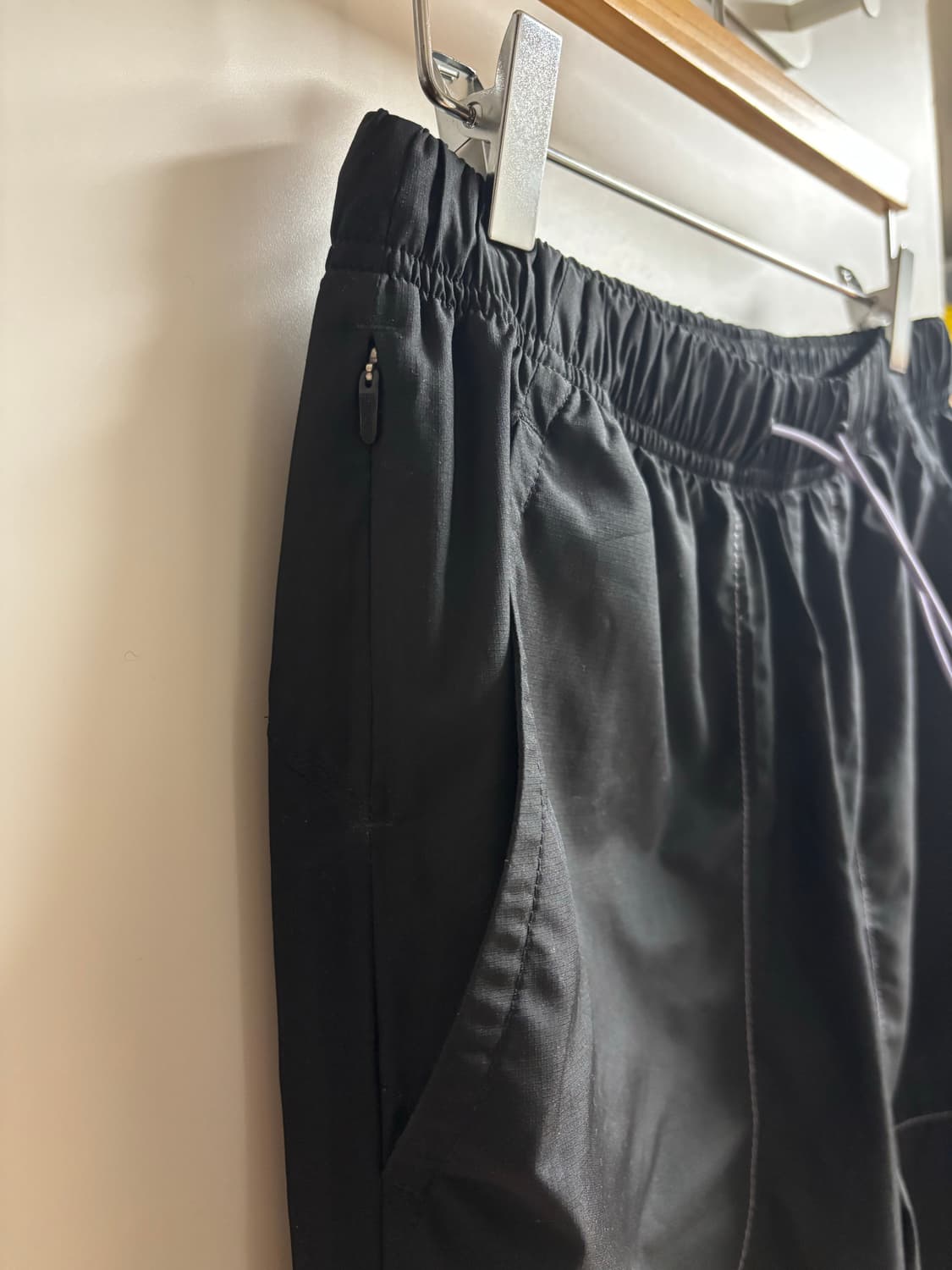 [S] 키코 코스타디노브 X 아식스 우븐팬츠 블랙 상품이미지8