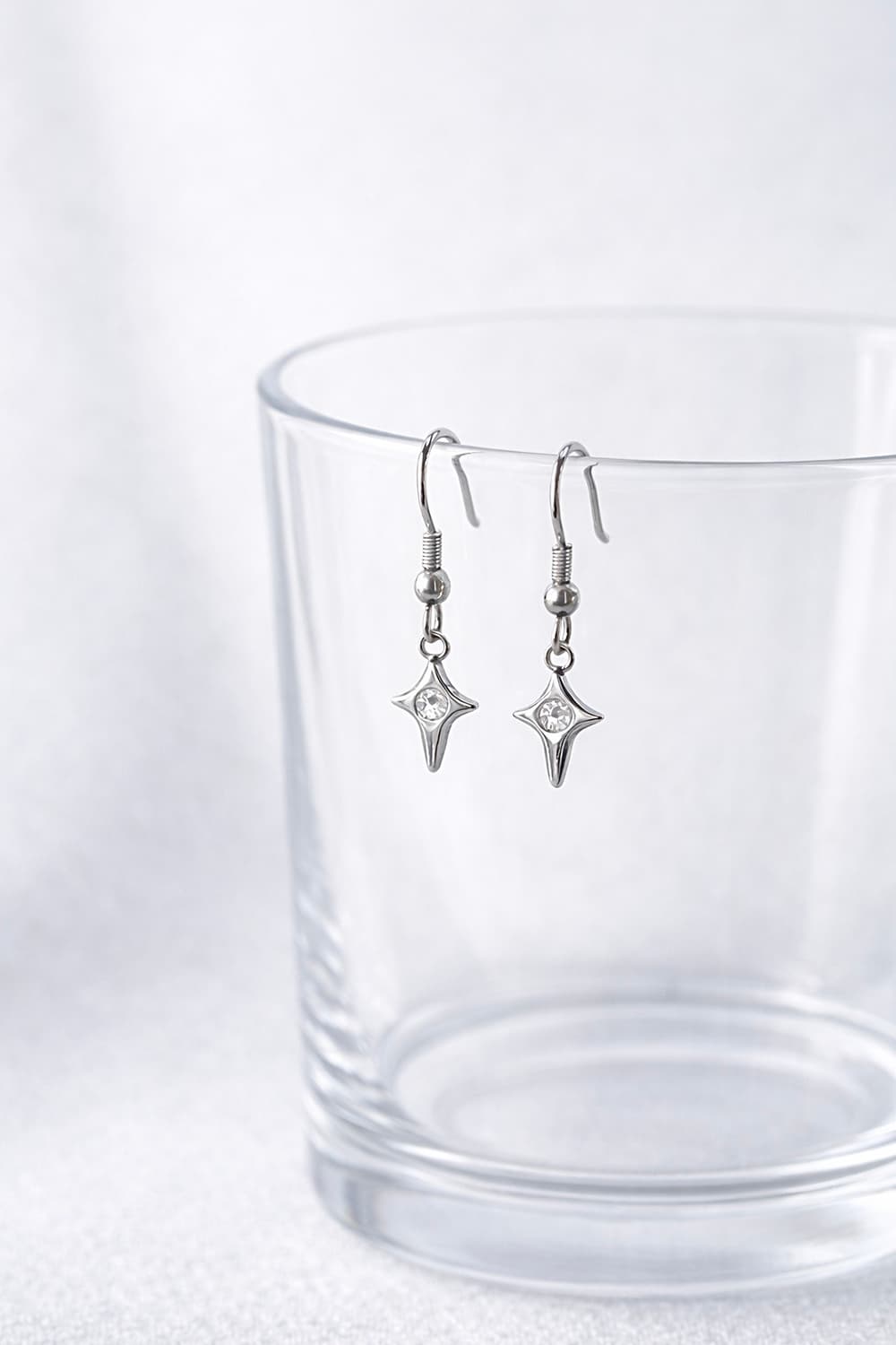 (핸드메이드) 올 써지컬 큐빅 십자가 귀걸이 상품이미지2