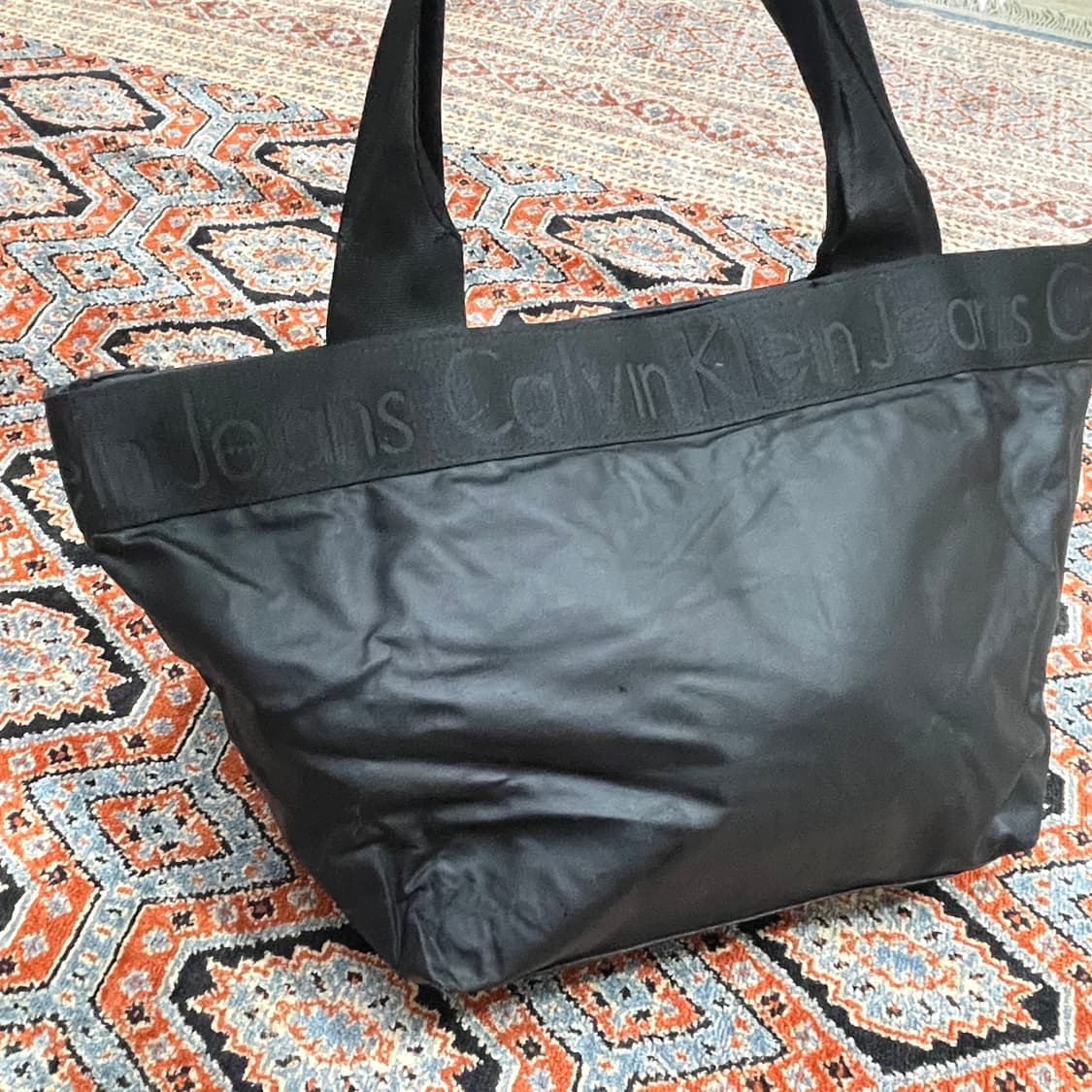 캘빈클라인진스 블랙딥브라운 토트백  상품이미지5