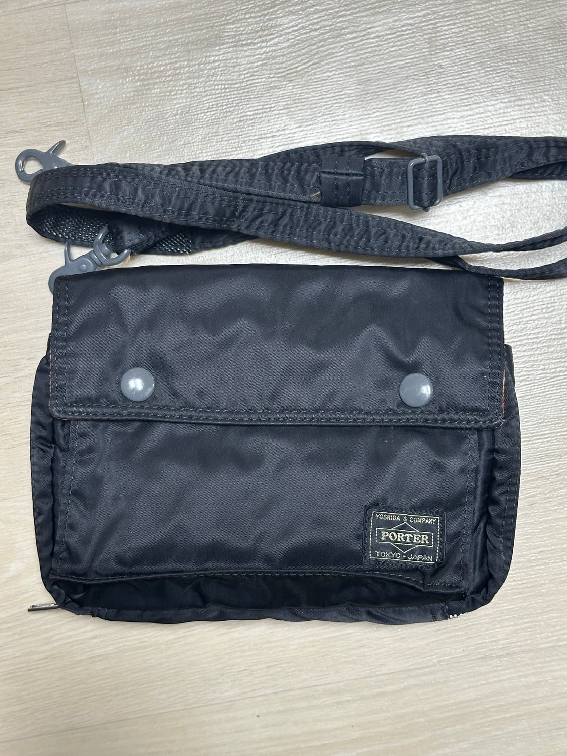 Porter 요시다 포터 탱커 스냅 숄더백 블랙 상품이미지1