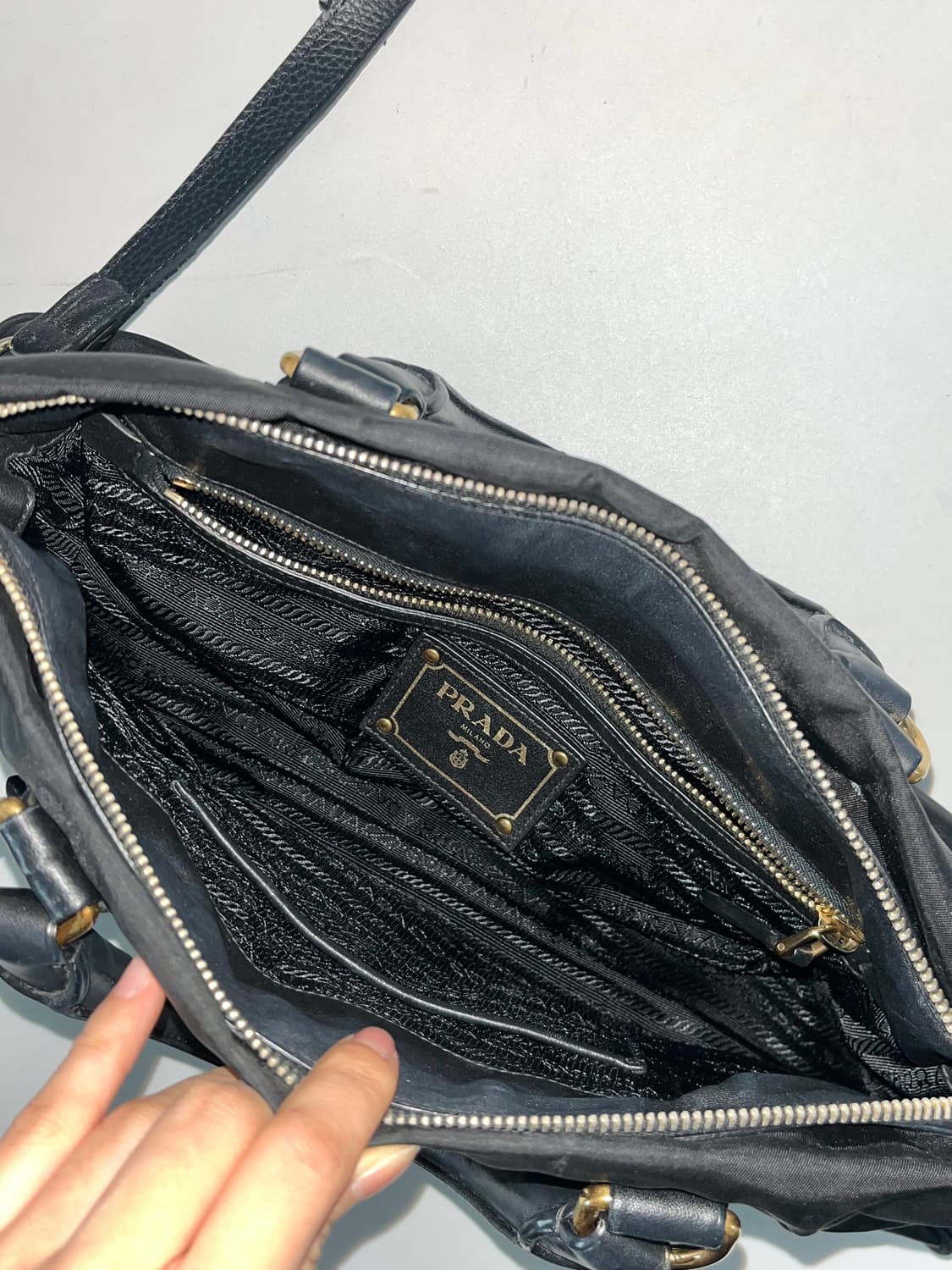 PRADA 프라다 포코노 블랙 레더 2way 백  상품이미지8