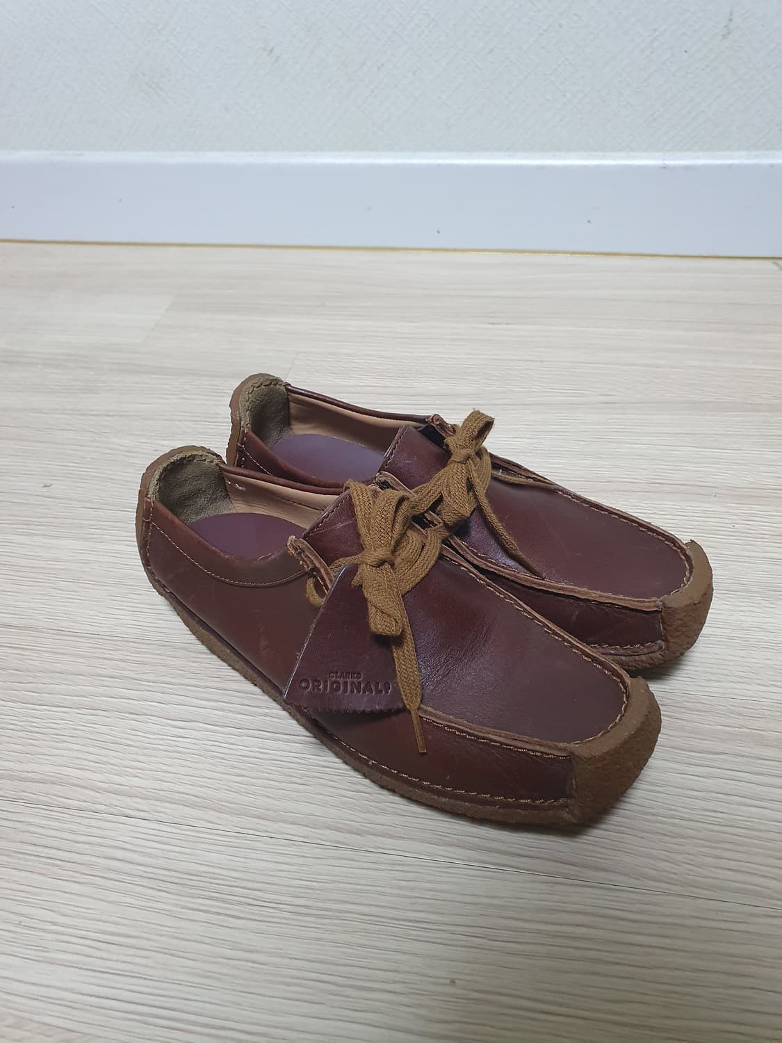 클락스 왈라비 브라운 레더 슈즈 240 상품이미지2