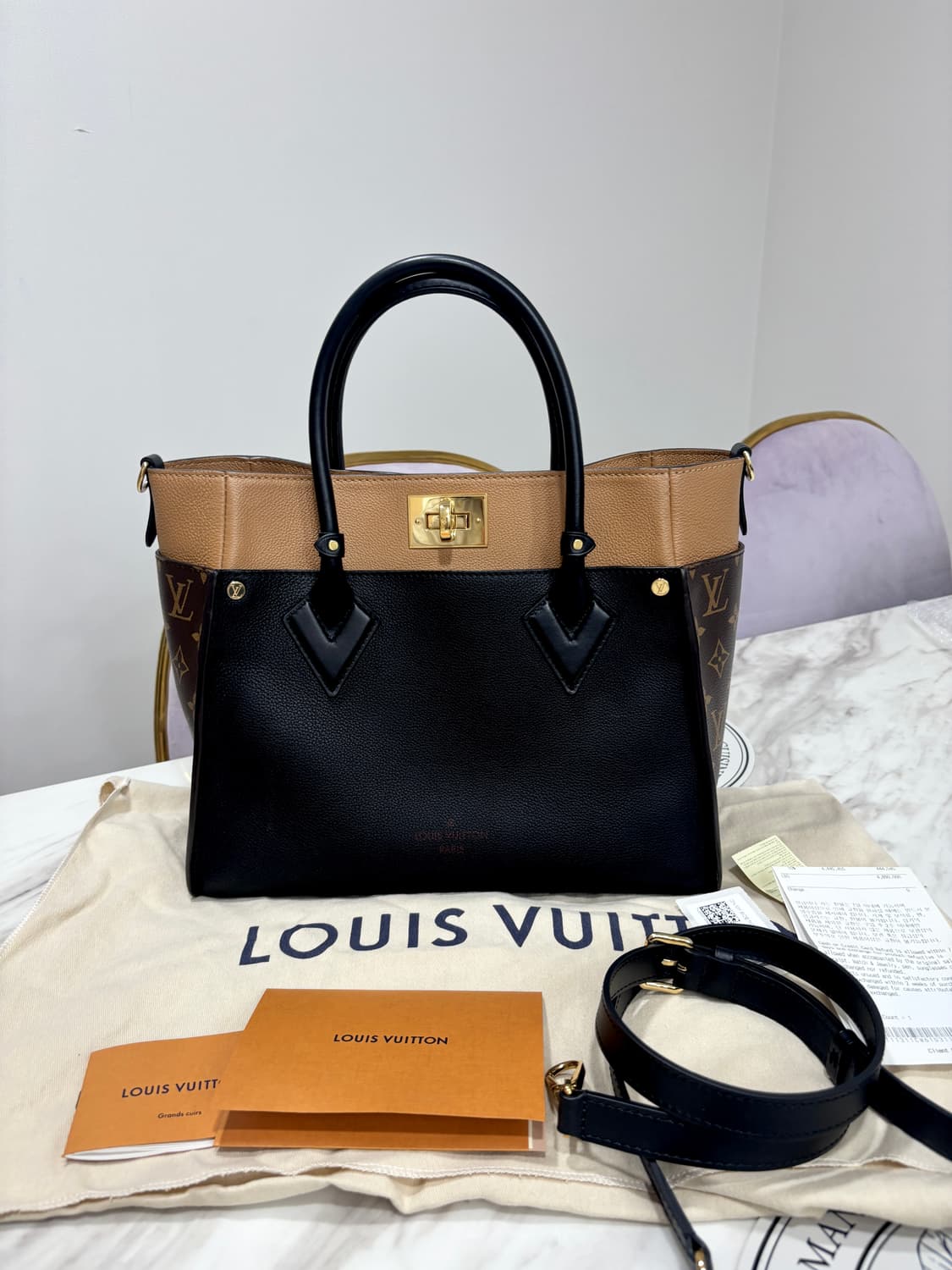 루이비통 온마이사이드 pm도트백 상품이미지2