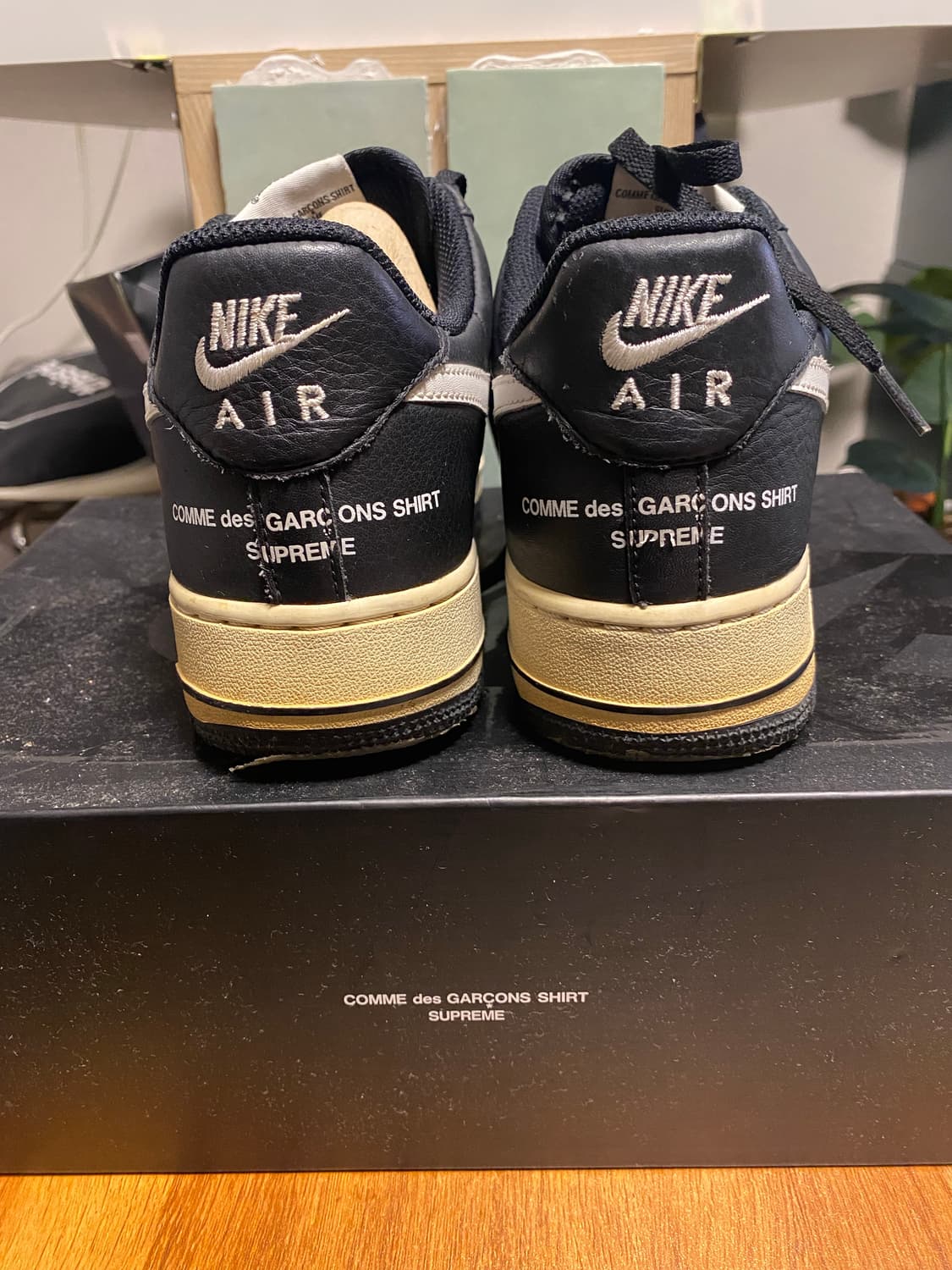 나이키 슈프림 꼼데가르송 에어포스1 상품이미지4