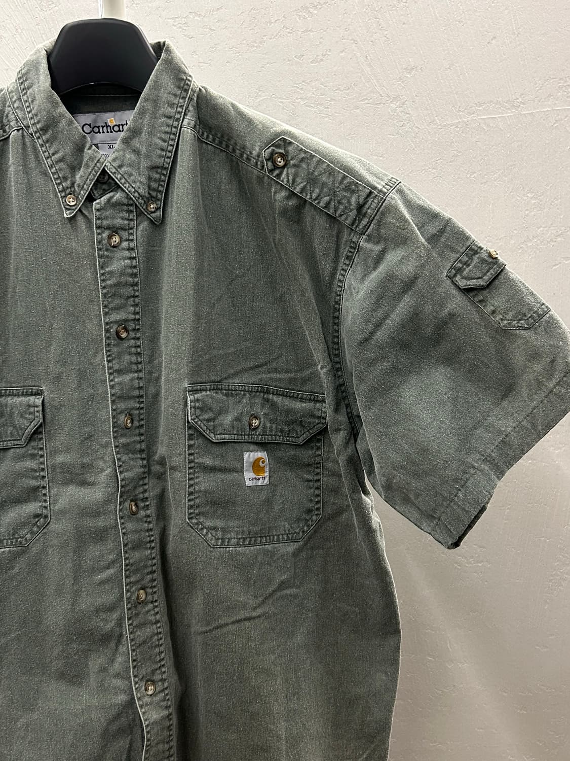 칼하트 포켓 반팔 셔츠 그린 상품이미지3