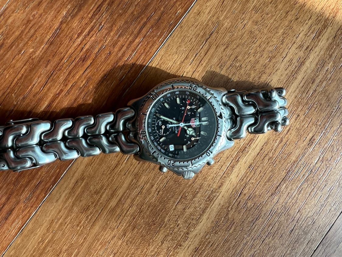 태그호이어 셀 스포츠 엘레강스 링크 크로노 상품이미지1