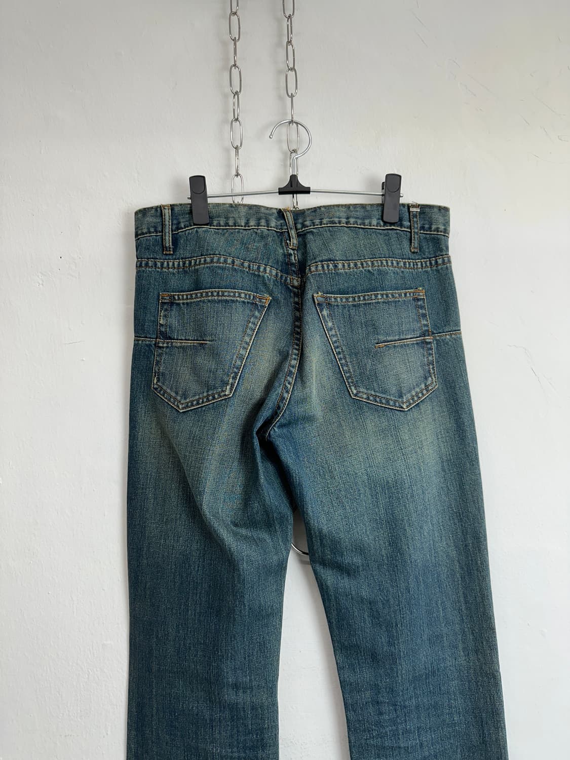 Indigo Wash Distressed Straight Denim 상품이미지9