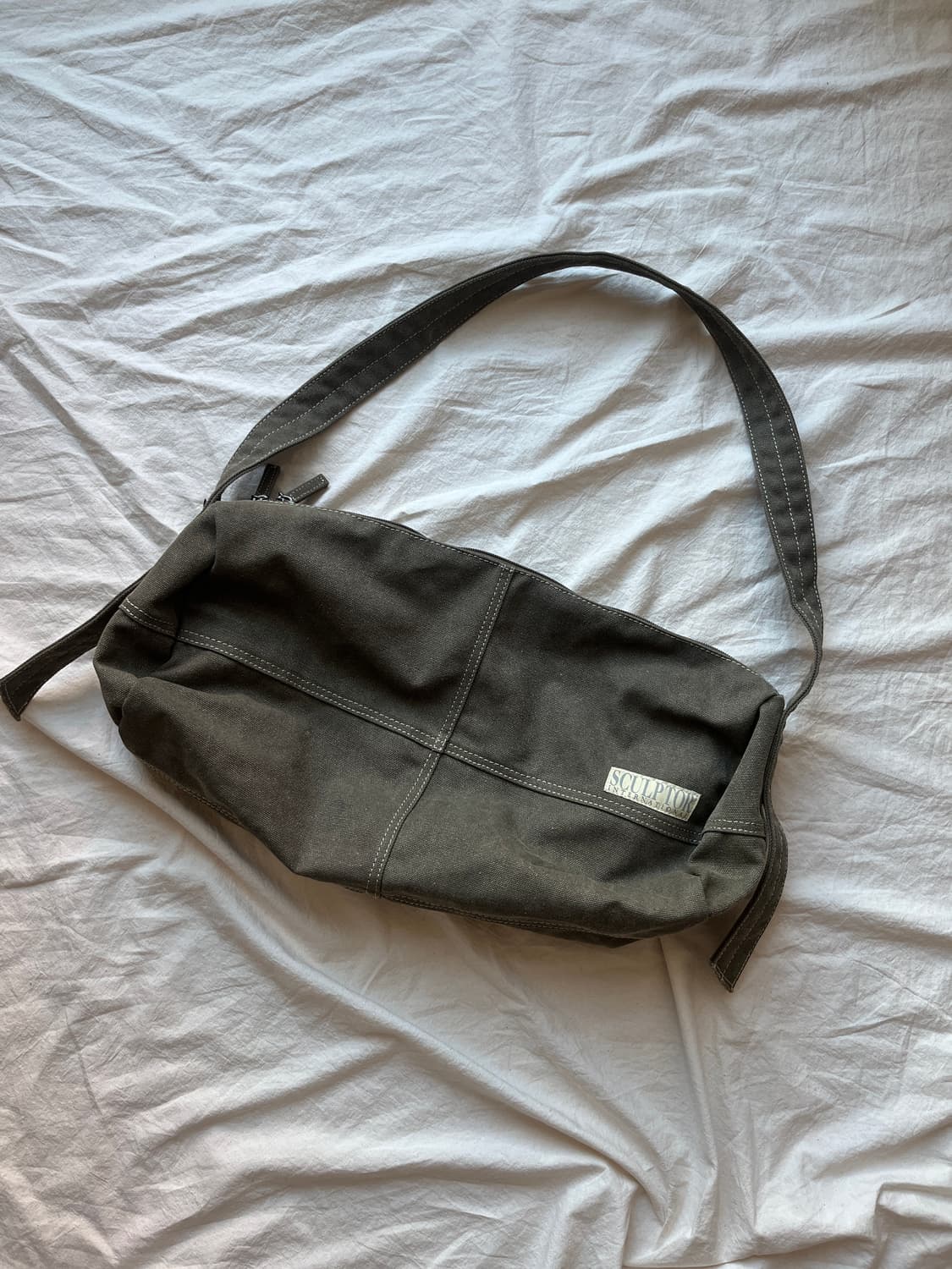 스컬프터 캔버스 더플백 카키 상품이미지1