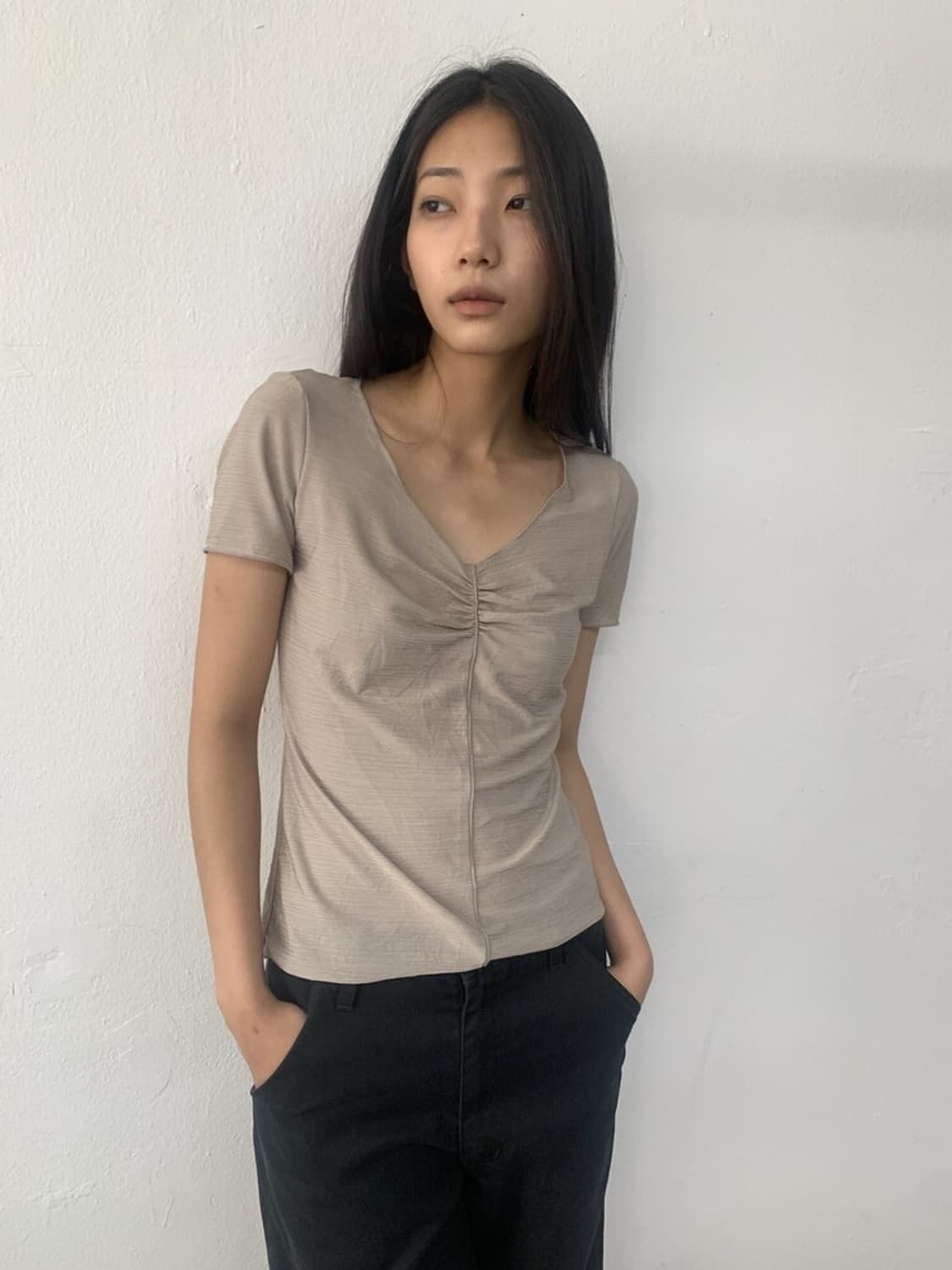 Armani V-neck top 상품이미지2