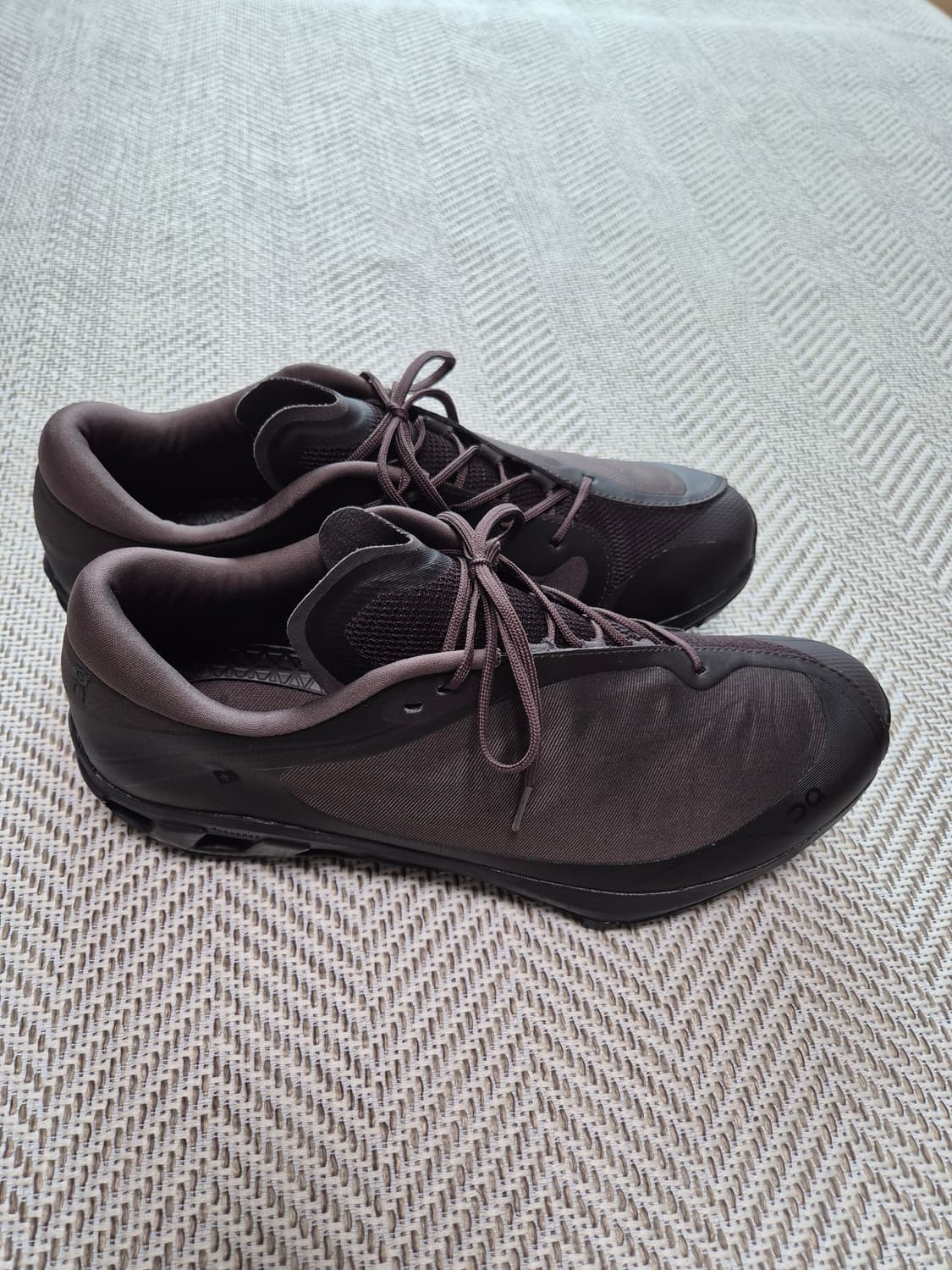 온러닝 x 포스트아카이브팩션 (온파프) 클라우드벤쳐 피크 상품이미지3