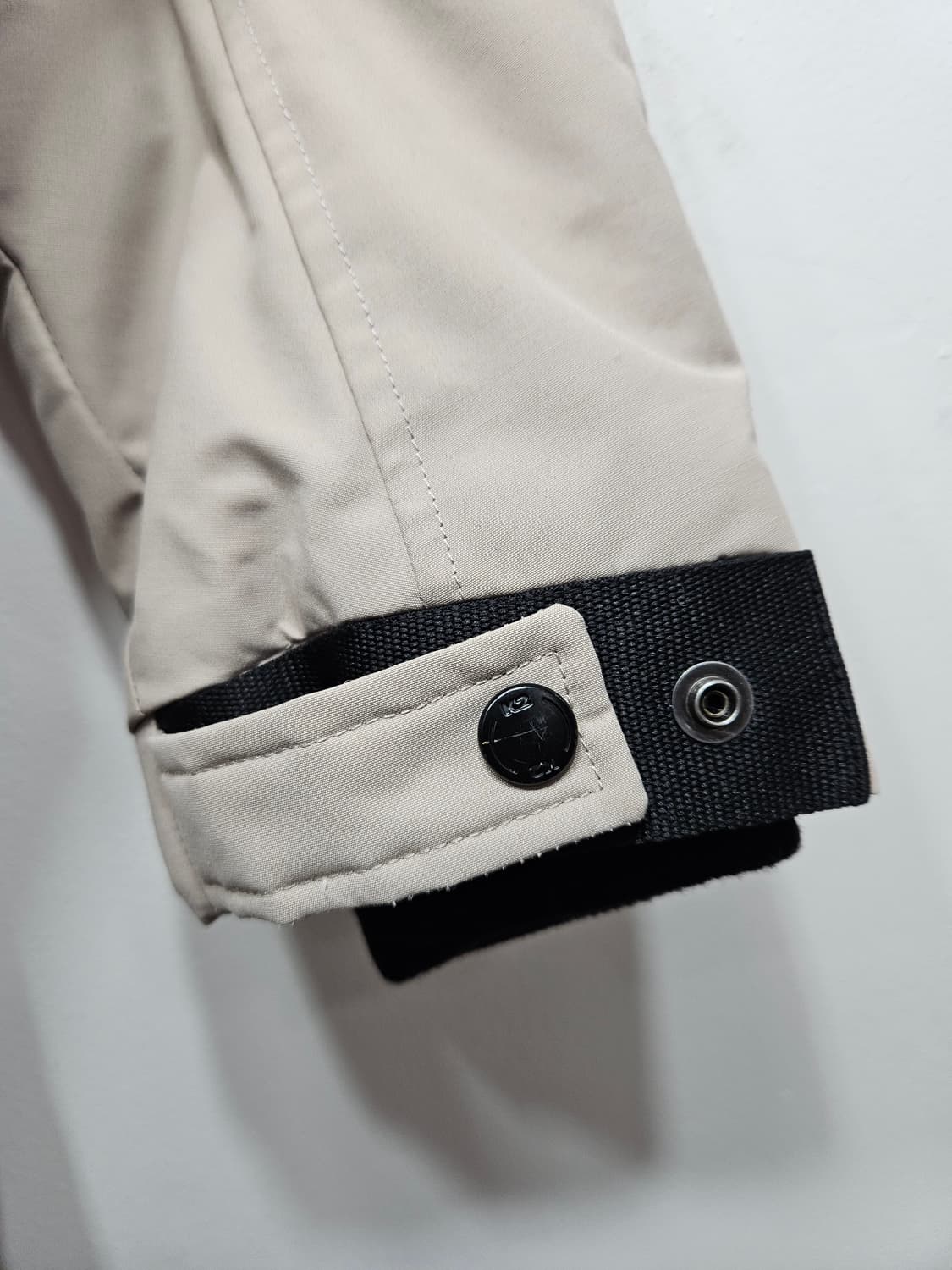 K2 구스다운 패딩 100 (후드털 없음) 상품이미지8