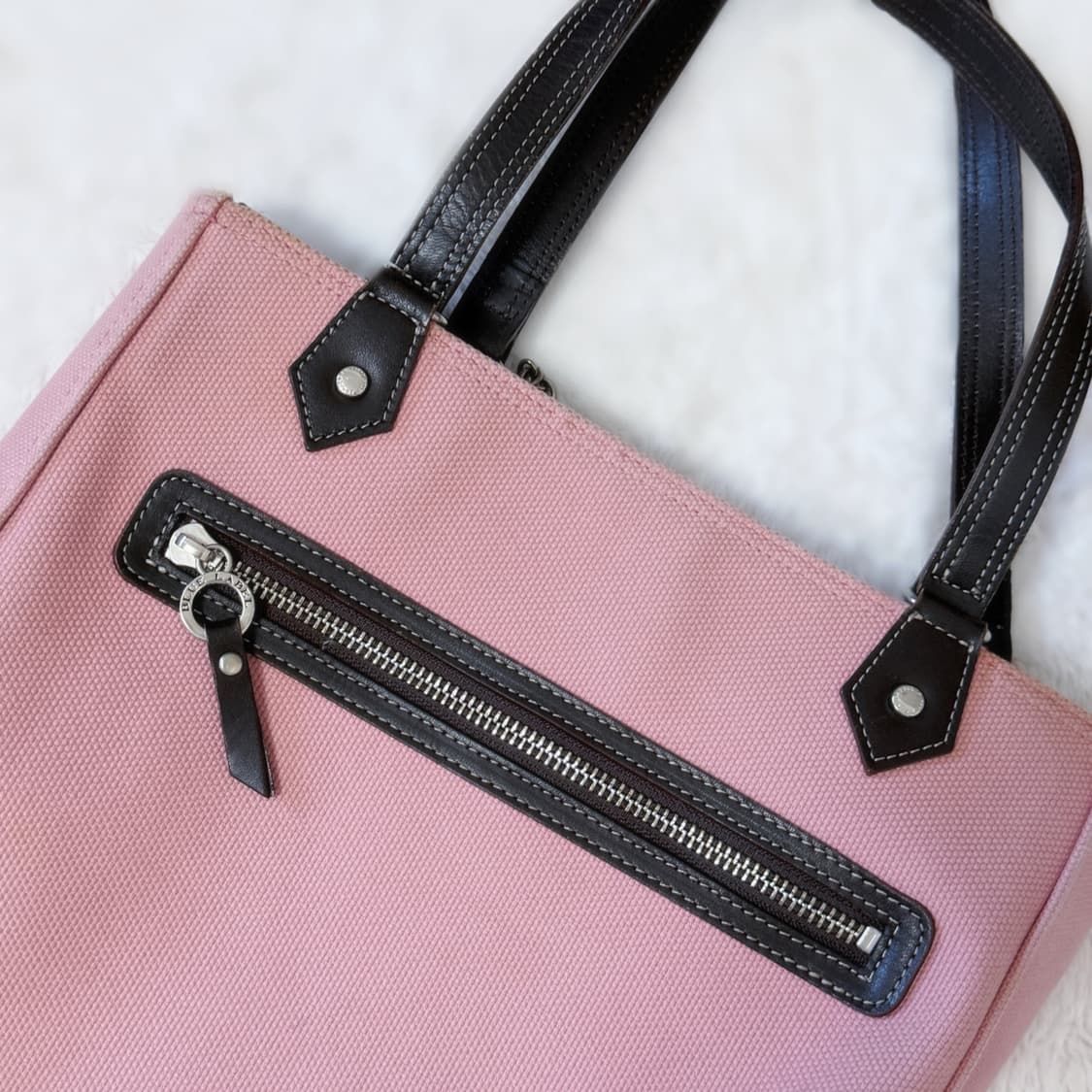 Burberry 버버리 블루라벨 딸기 초코 하트 숄더백  ≽^•⩊•^≼ 상품이미지4