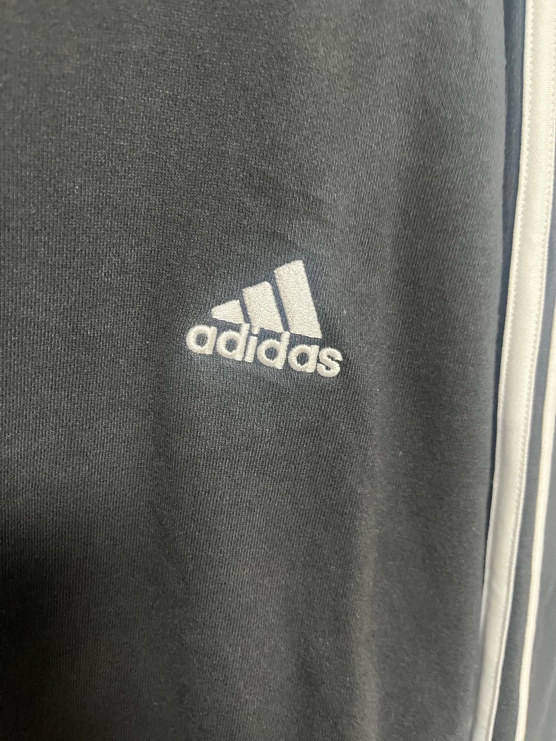 아디다스 삼선 블랙 맨투맨 티셔츠 상품이미지2