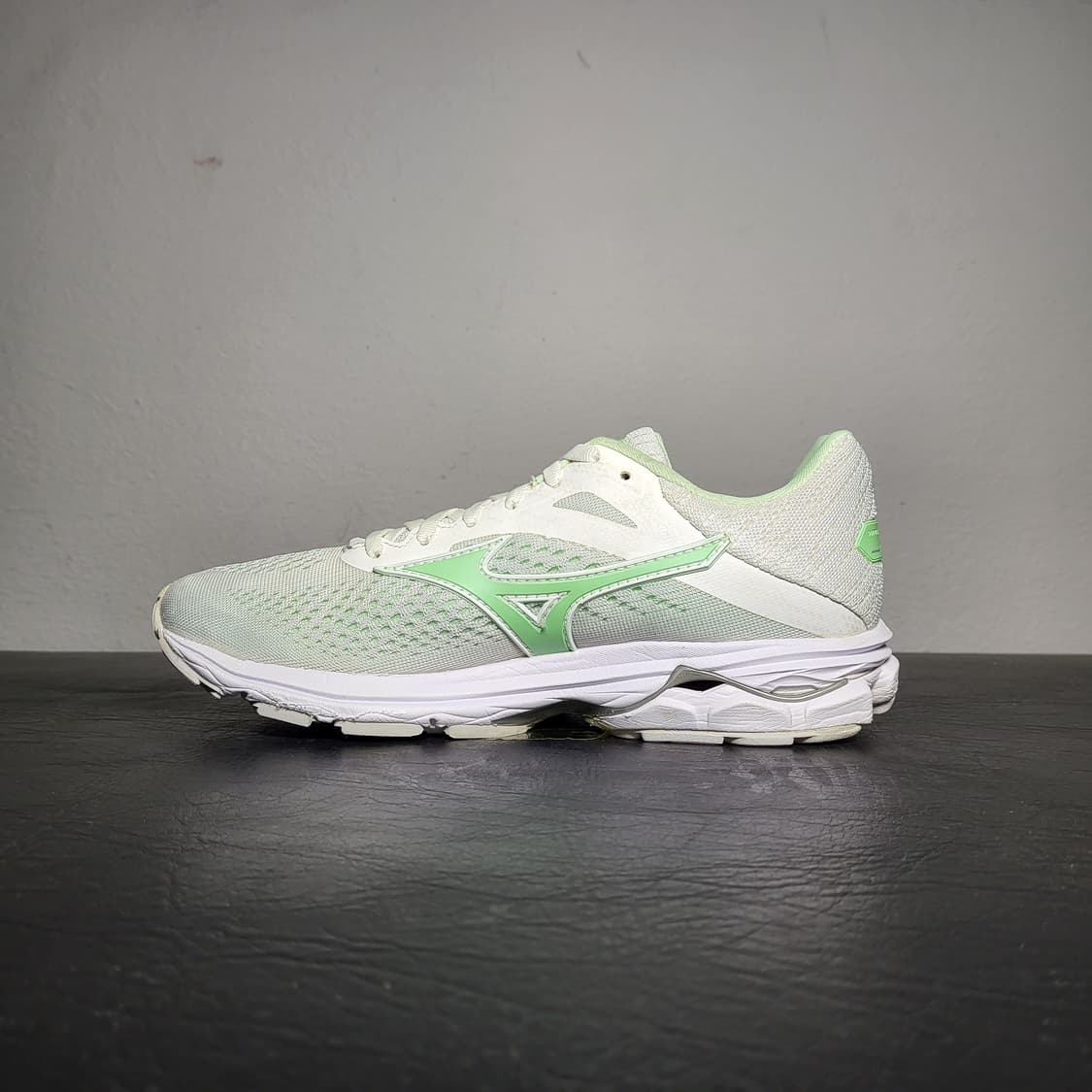 미즈노 운동화 230m 상품이미지2