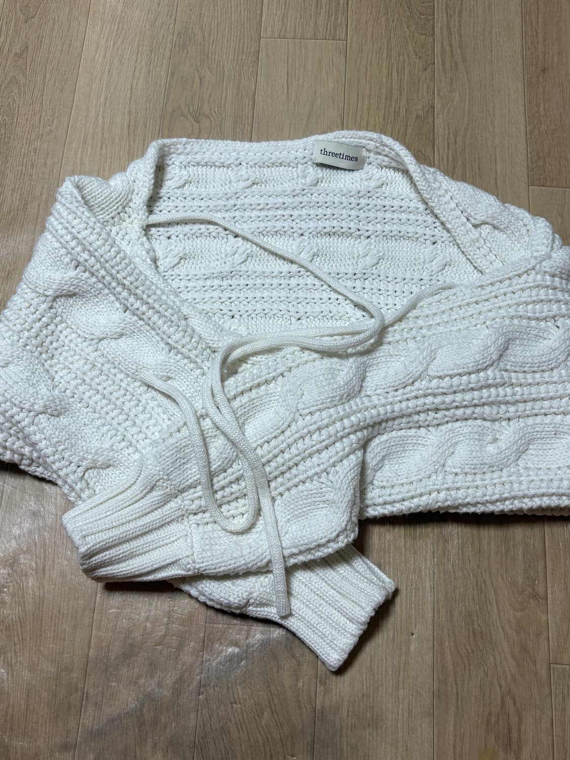 쓰리타임즈 케이블 배기 볼레로 23fw 버전 아이보리 상품이미지2