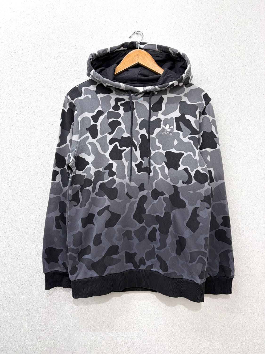 adidas 오리지널 카모 후드티 상품이미지1