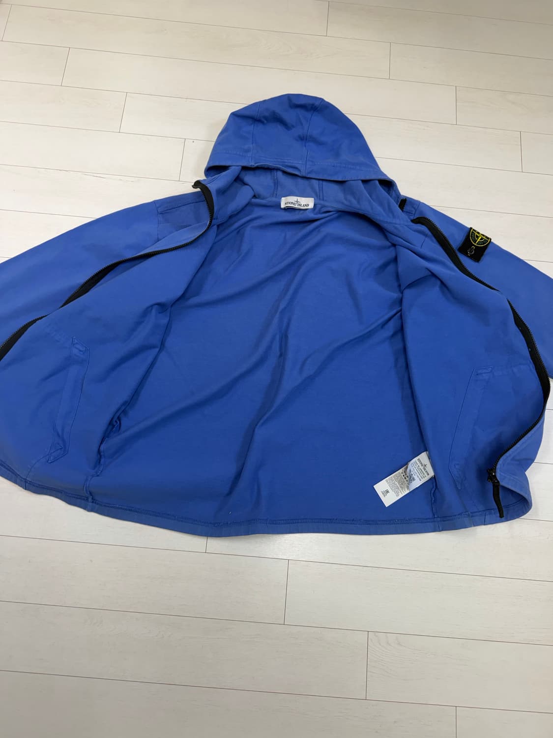 스톤아일랜드 후드 집업 XL 사이즈  상태 9.7/10  이염 찢김 스크 상품이미지3