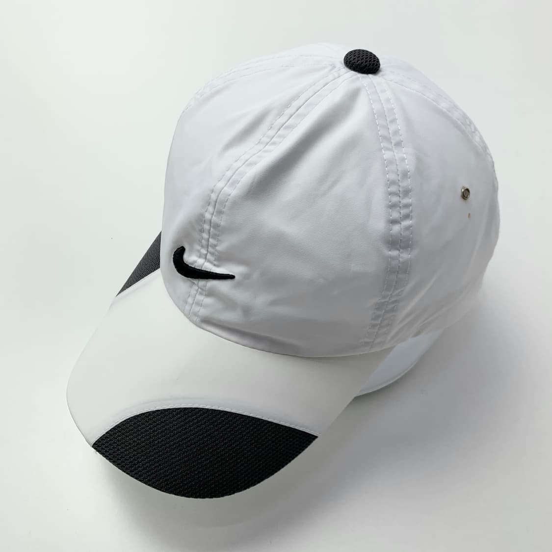 [OS/정품] 나이키 화이트 남여공용 볼캡모자
 상품이미지2