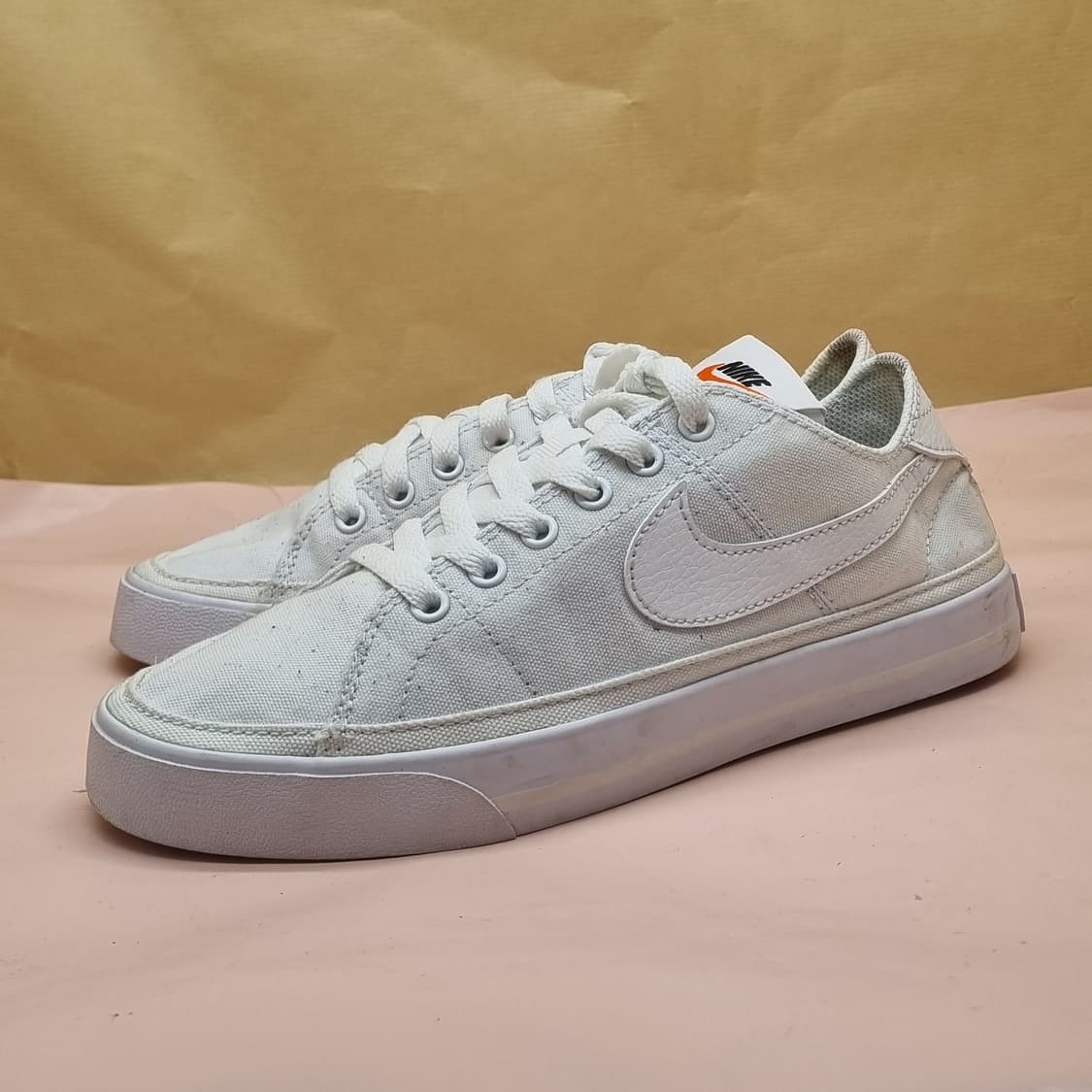 나이키 코트 레거시 여성스니커즈 235 상품이미지1