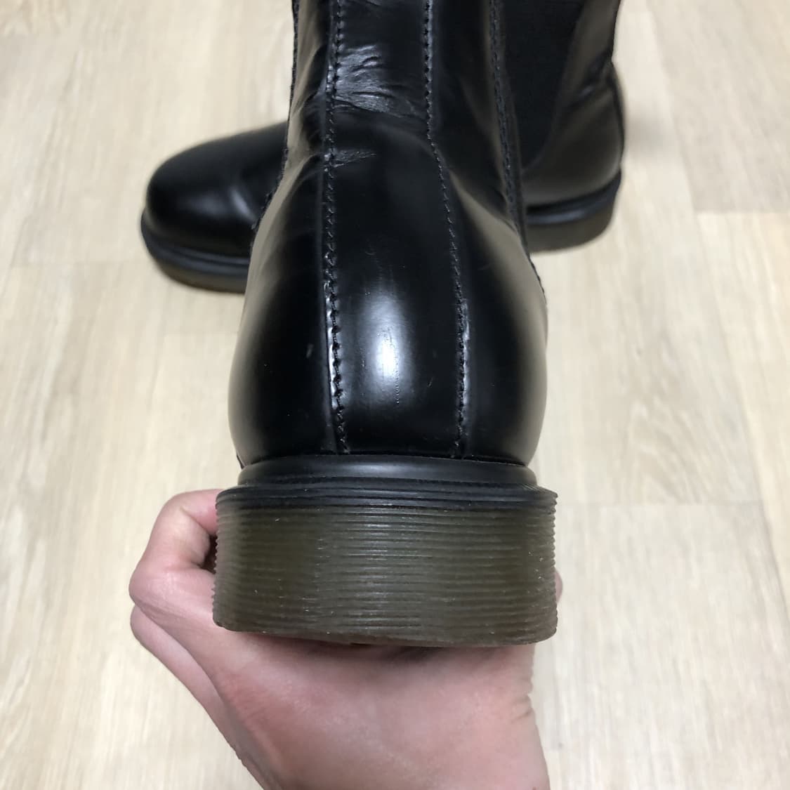 (280) 닥터마틴 Dr.martens 2976 첼시부츠 스무스레더 블랙 상품이미지3