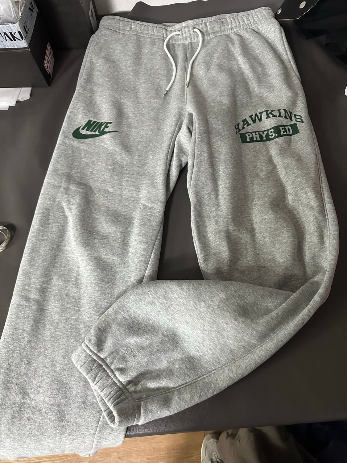 나이키 스웻팬츠 그레이 M 사이즈 상품이미지1