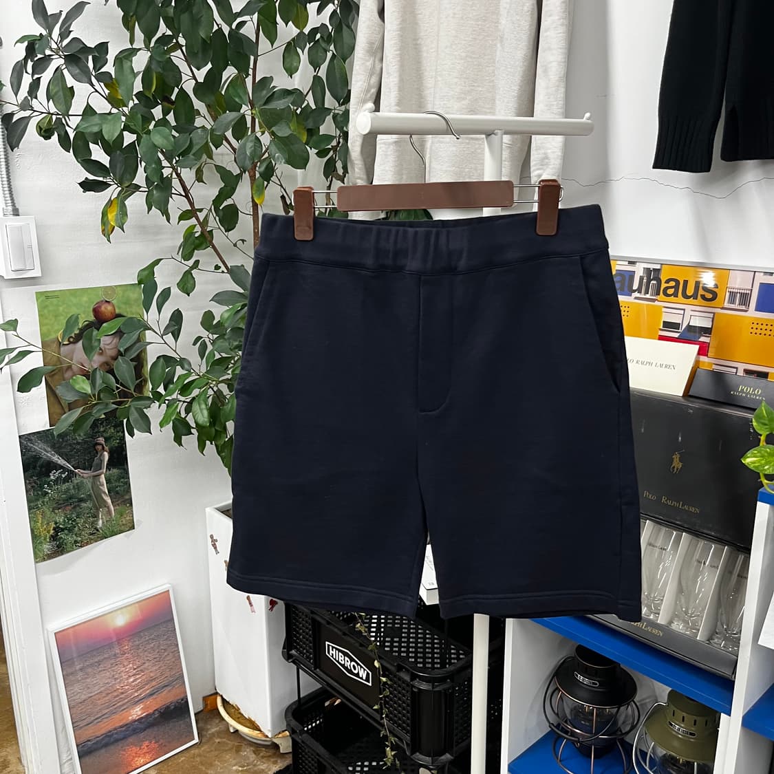 프라다 나일론 포켓로고 스웻쇼츠 M 상품이미지3