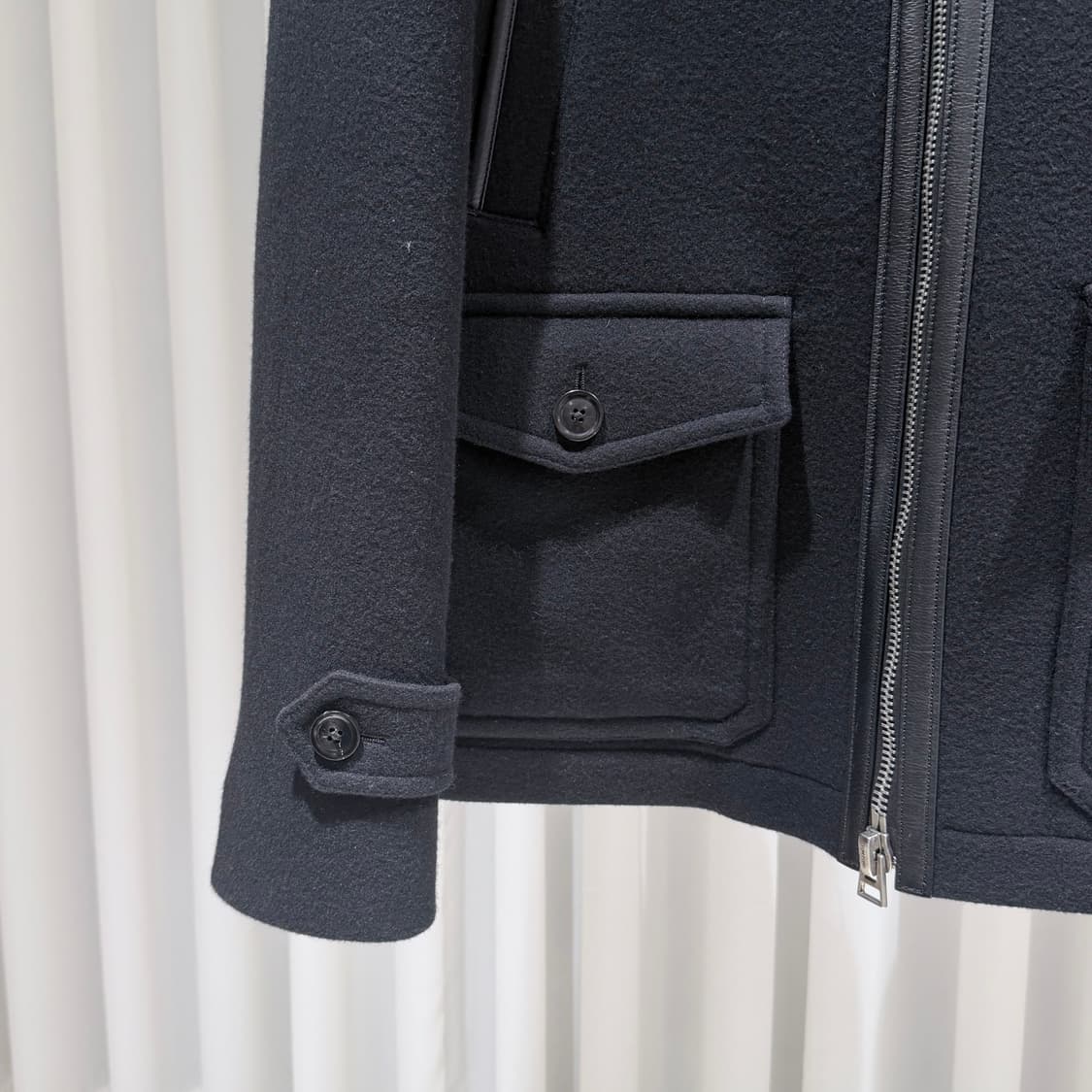 (A+/50) / 톰포드 버전울 집업 블랙 자켓 상품이미지4