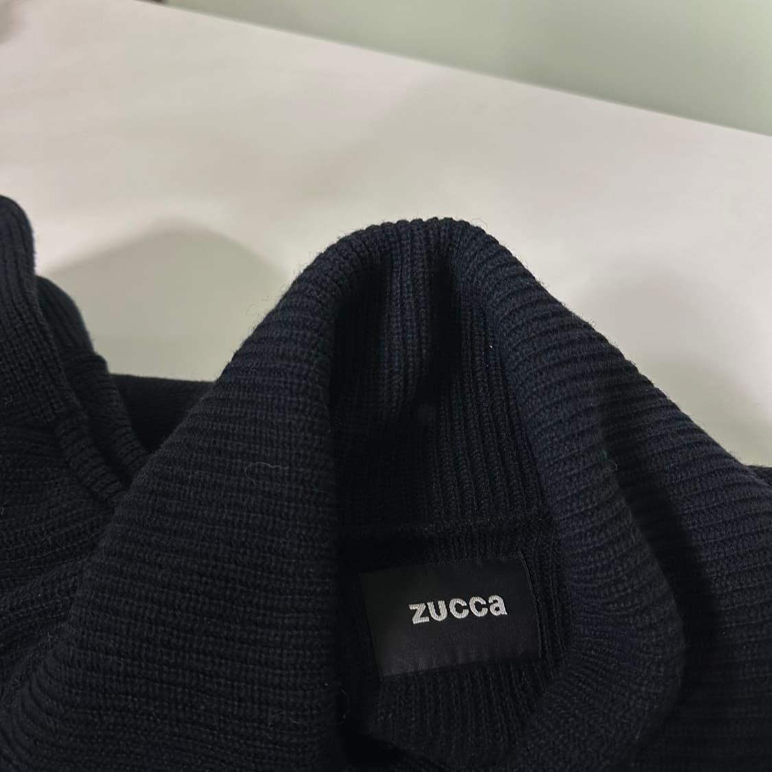 M ZUCCA 주카 다크네이비 루즈핏 rectangle카라 울 가디건 상품이미지4