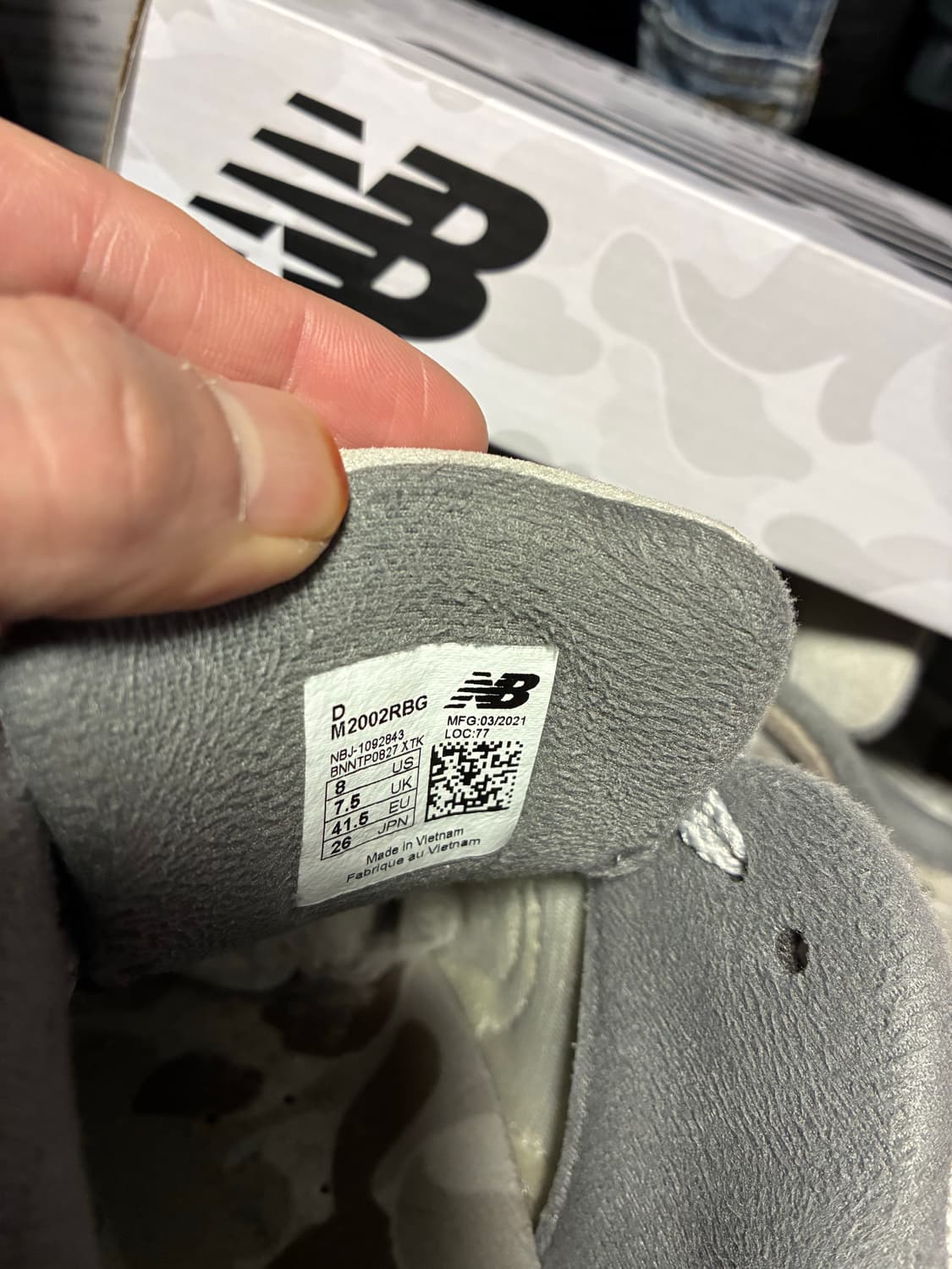 베이프 뉴발란스 2002R 상품이미지9