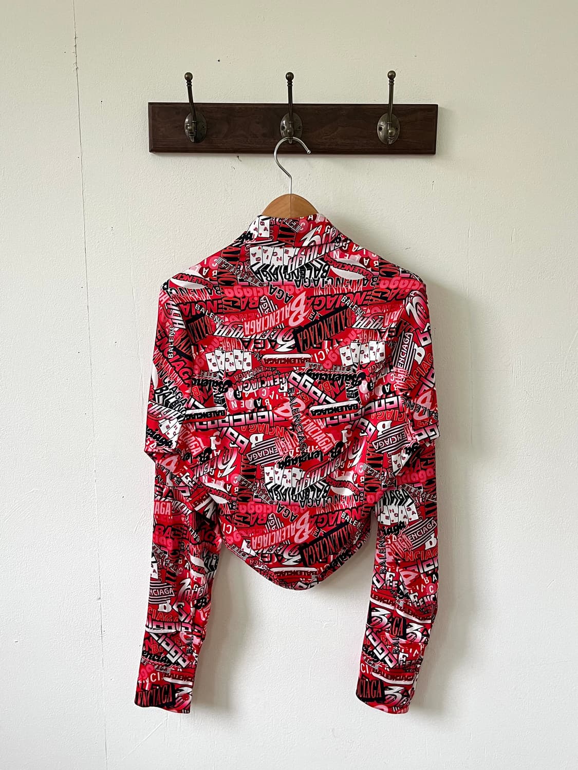 19ss 발렌시아가 울 오버 로고 프린트 셔츠 상품이미지3