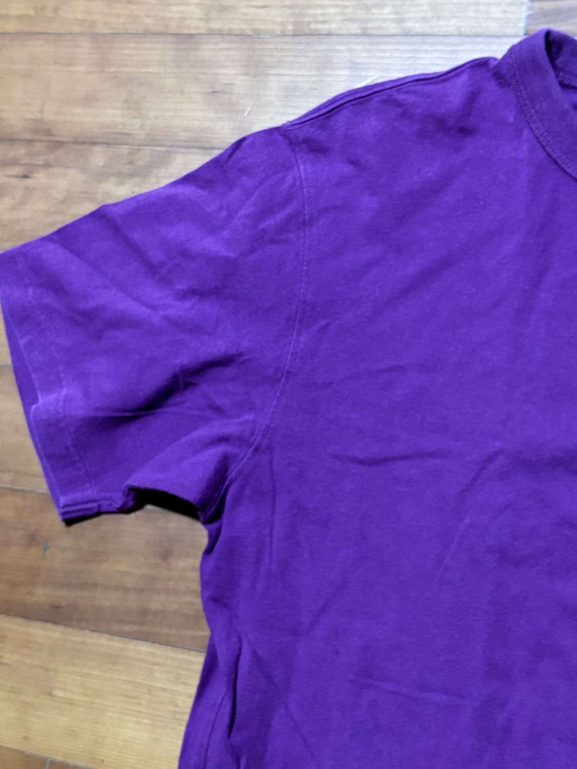 uniqlo purple t shirts Lsiz 상품이미지2