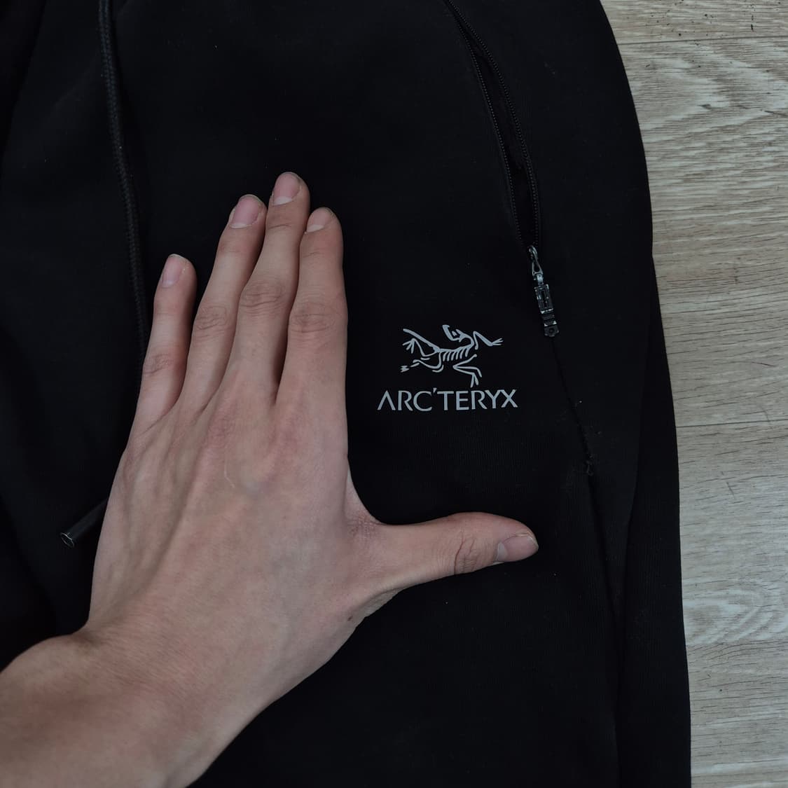 아크테릭스 블랙 트레이닝 팬츠 바지 XL(105) 상품이미지4