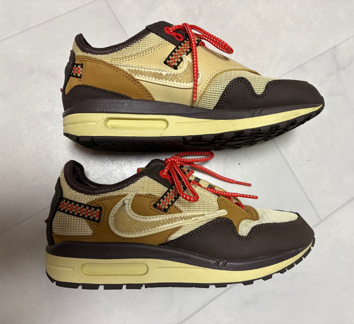 나이키 x 트래비스 스캇 에어맥스 1 캑터스 브라운 240 판매 상품이미지4