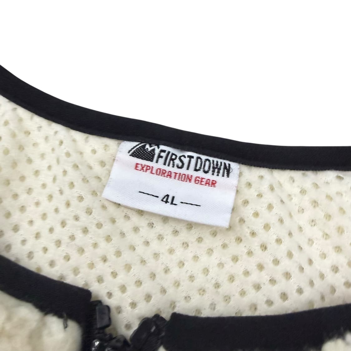 퍼스트다운 크림화이트 논카라 뽀글이 플리스 집업 상품이미지6