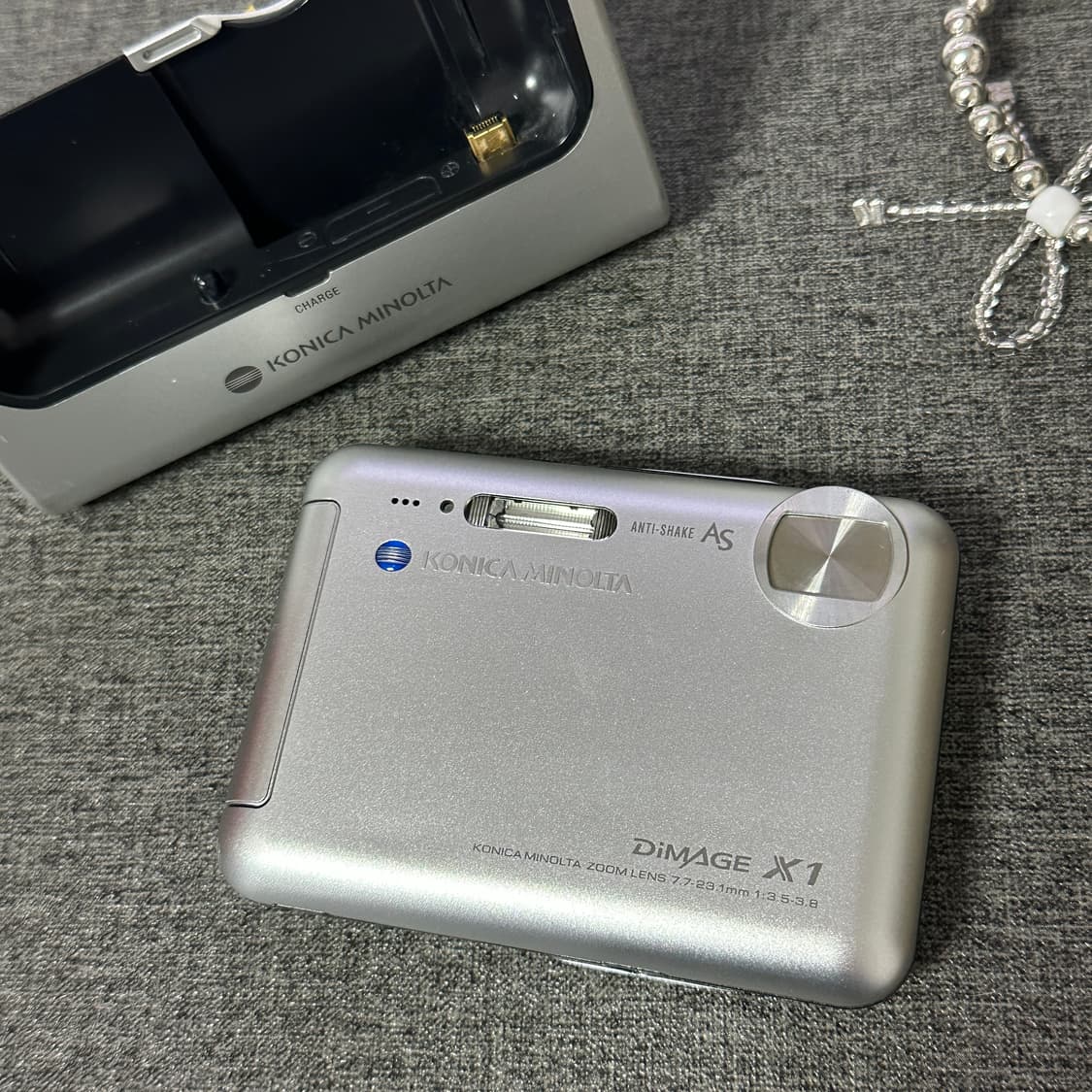 닝닝 프리지아 디카📸 코니카미놀타 DiMAGE X1 빈티지디카 + 정품 상품이미지2