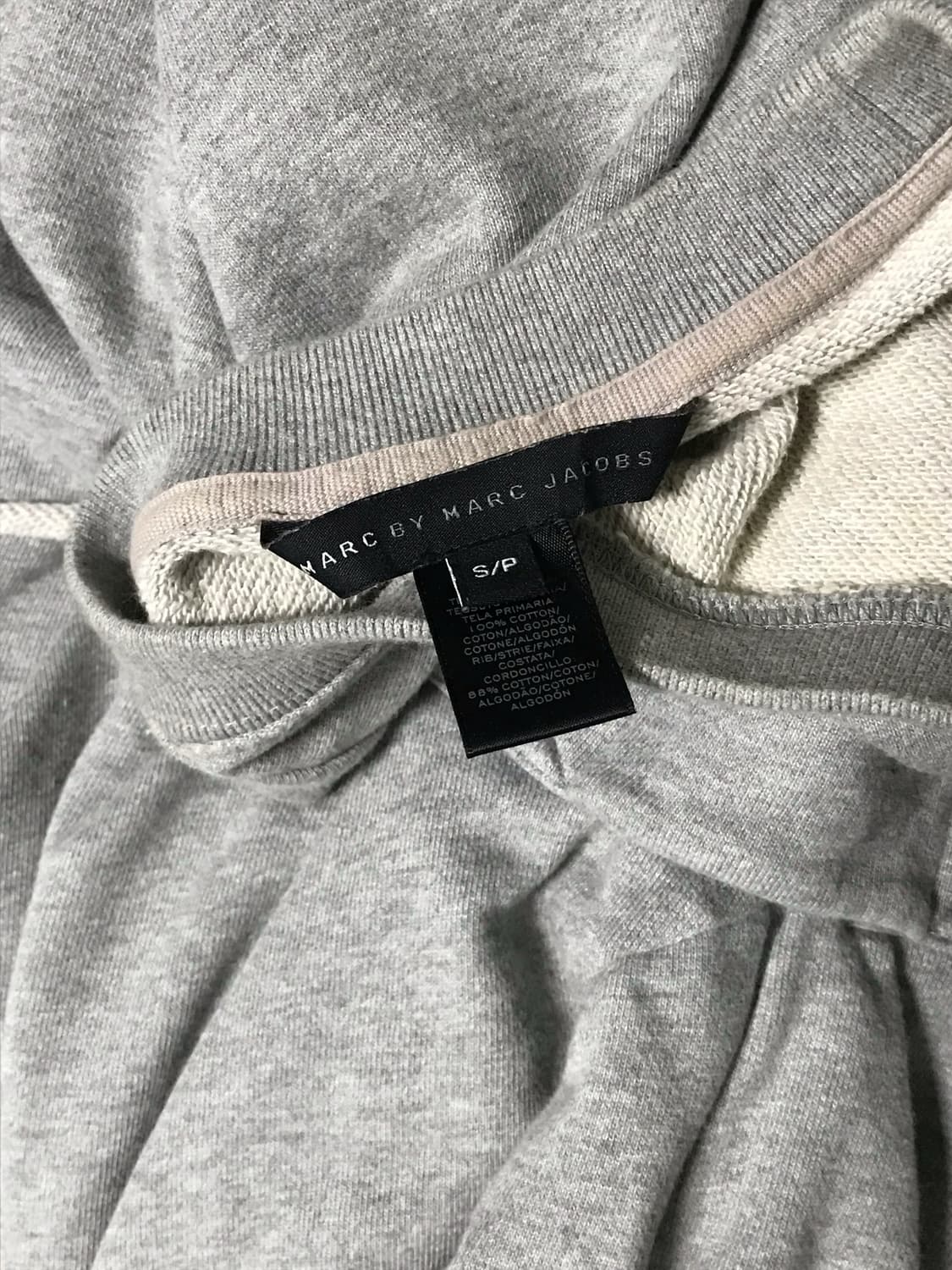 마크 제이콥스 그레이 디자인 스웻 반팔 원피스 상품이미지5