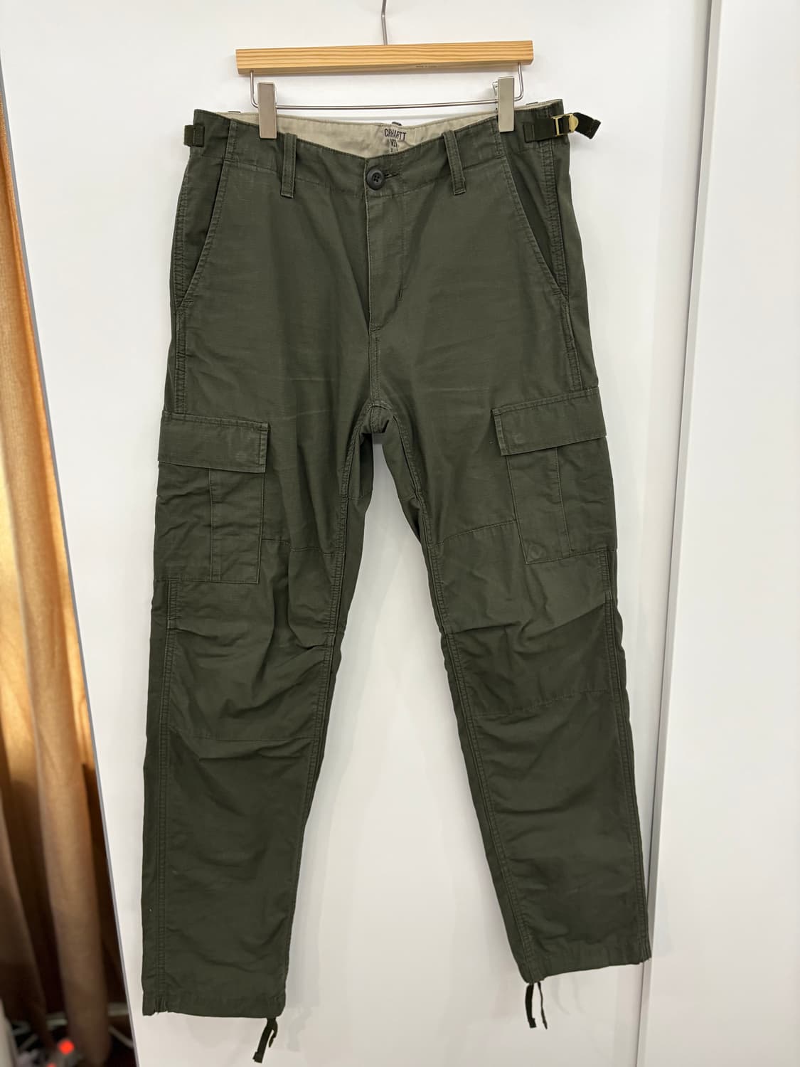 칼하트 WIP 에비에이션 팬츠 30x32 카키색상 상품이미지1