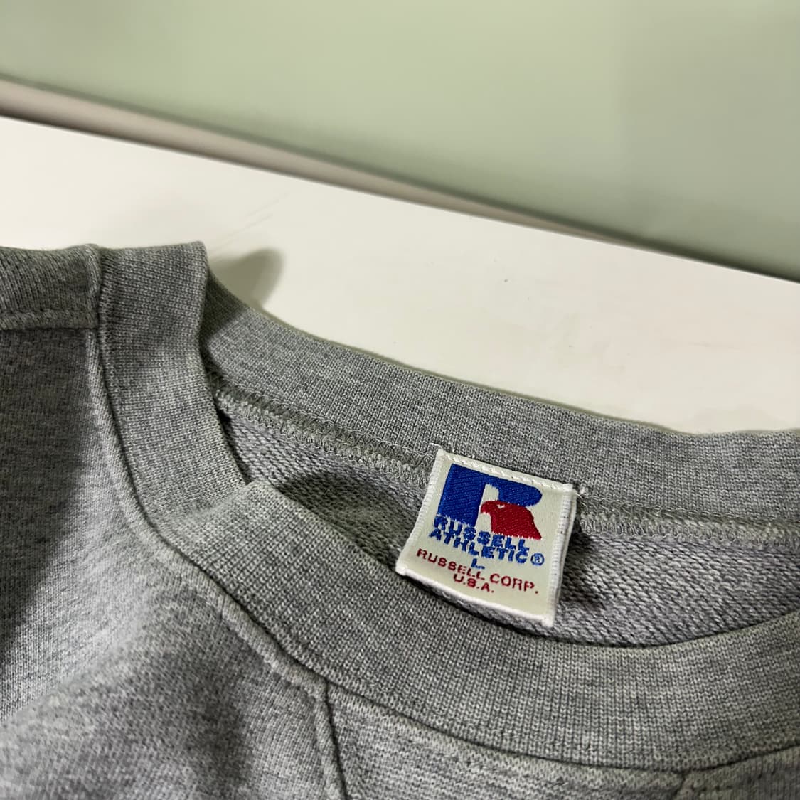 L 90's USA 러셀 애슬레틱 그레이 빅패치 스웻셔츠 맨투맨 상품이미지2