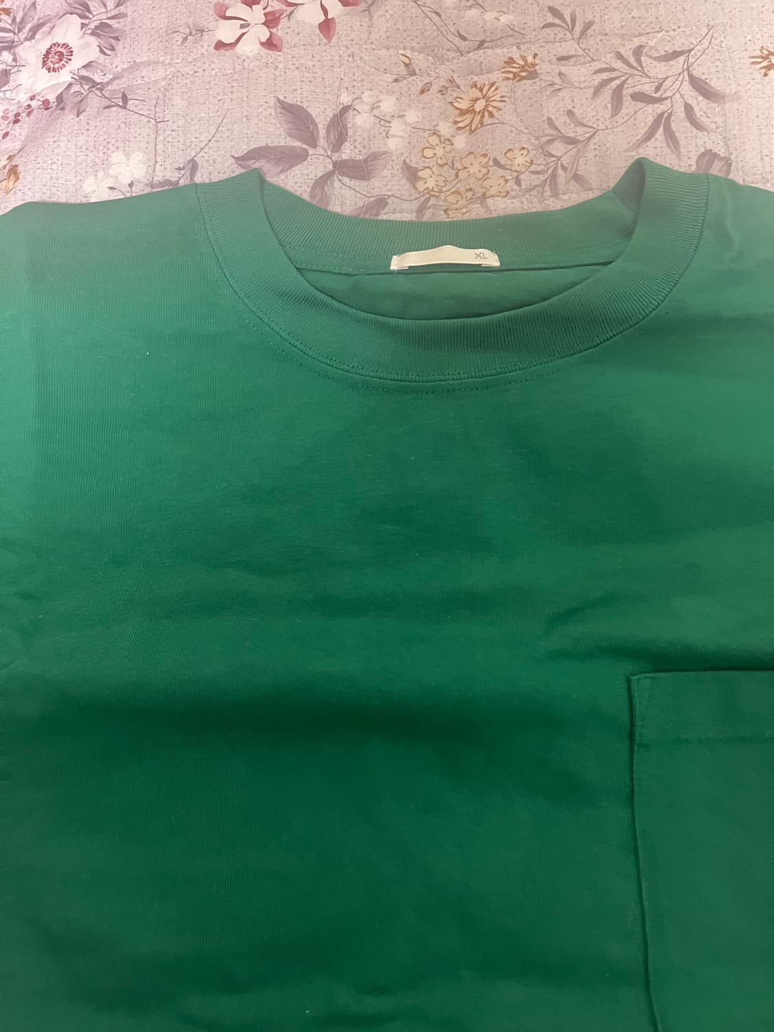 GU 그린 반팔 티셔츠 새제품(xl) 상품이미지1